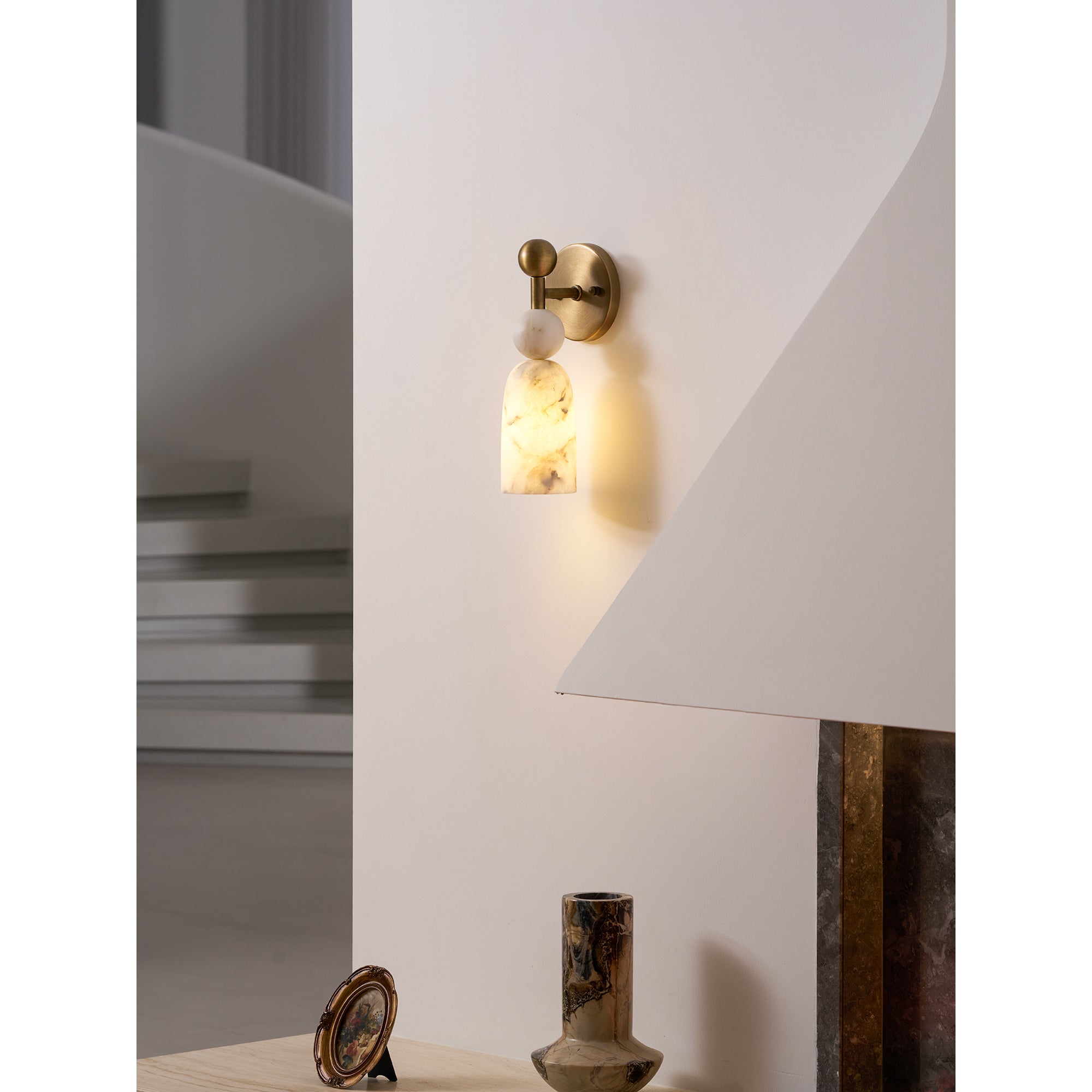 Belval Wall Light