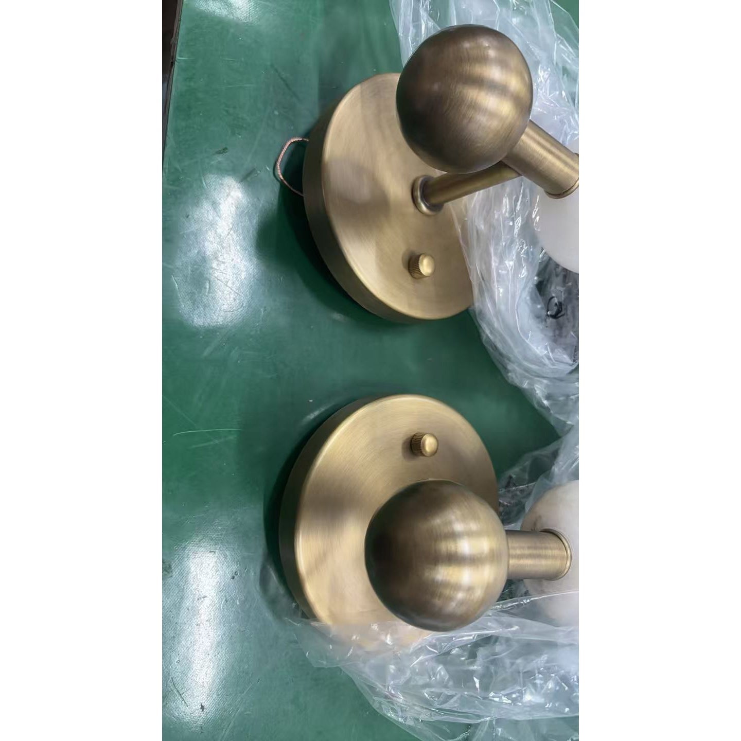 Belval Wall Light