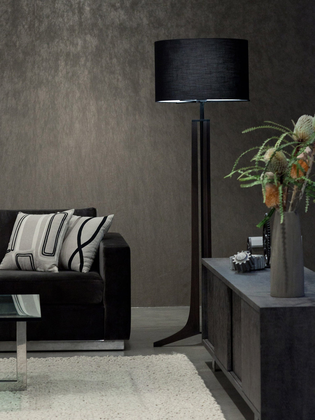 Ariton Tripod Floor Lamp
