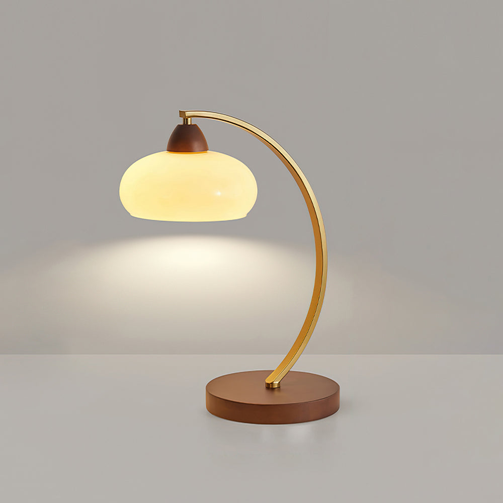 Finira Vintage Table Lamp