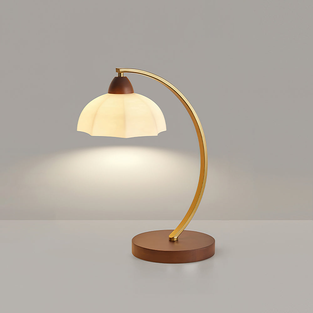 Finira Vintage Table Lamp