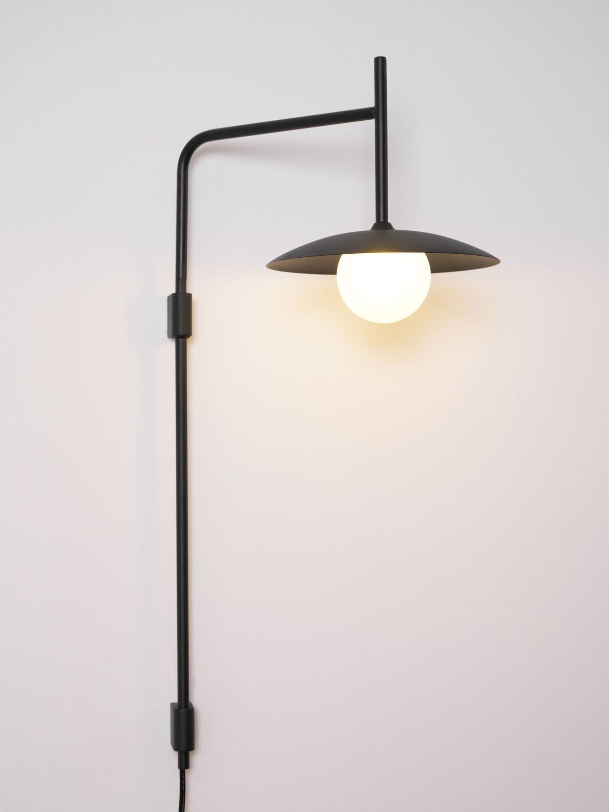 Gea Swing Arm Plug - in Wall Lamp - Vakkerlight