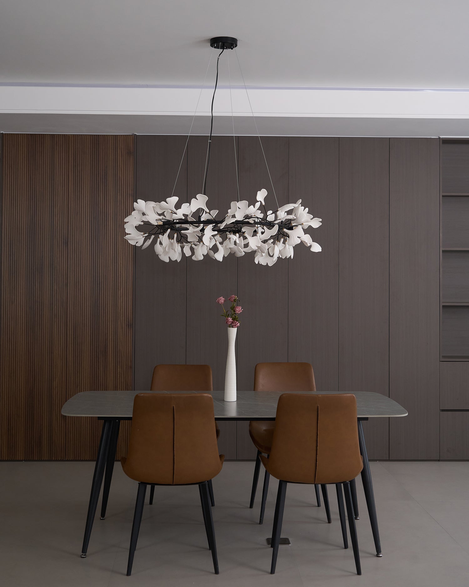 Emorcove Round Chandelier