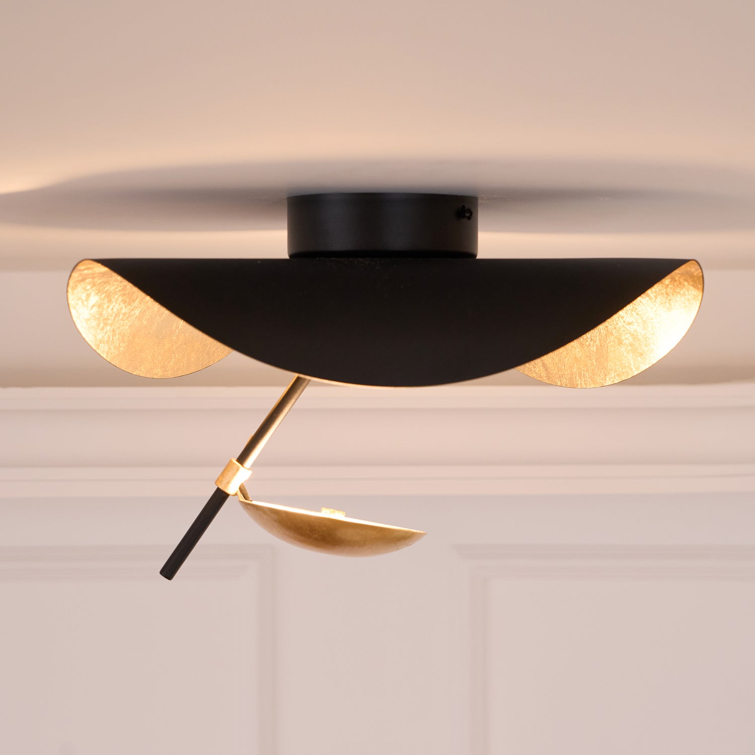 Darvena Ceiling Light
