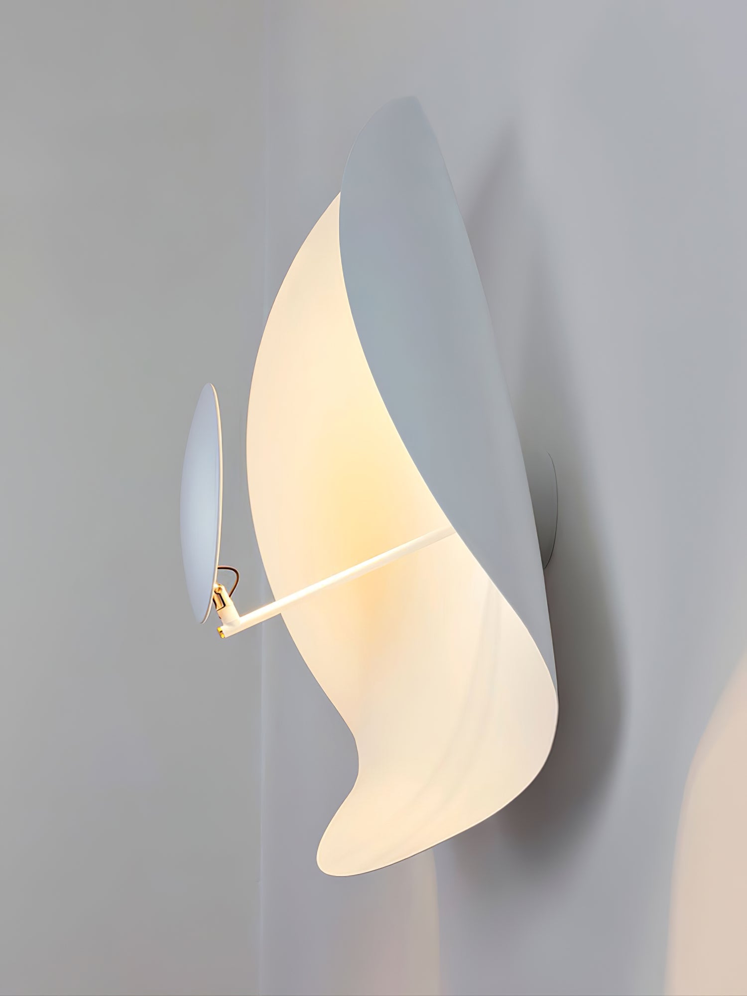 Darvena Ceiling Light