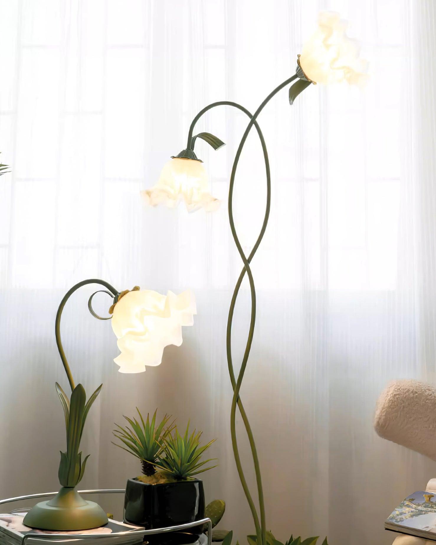 Talivay Floral Floor Lamp