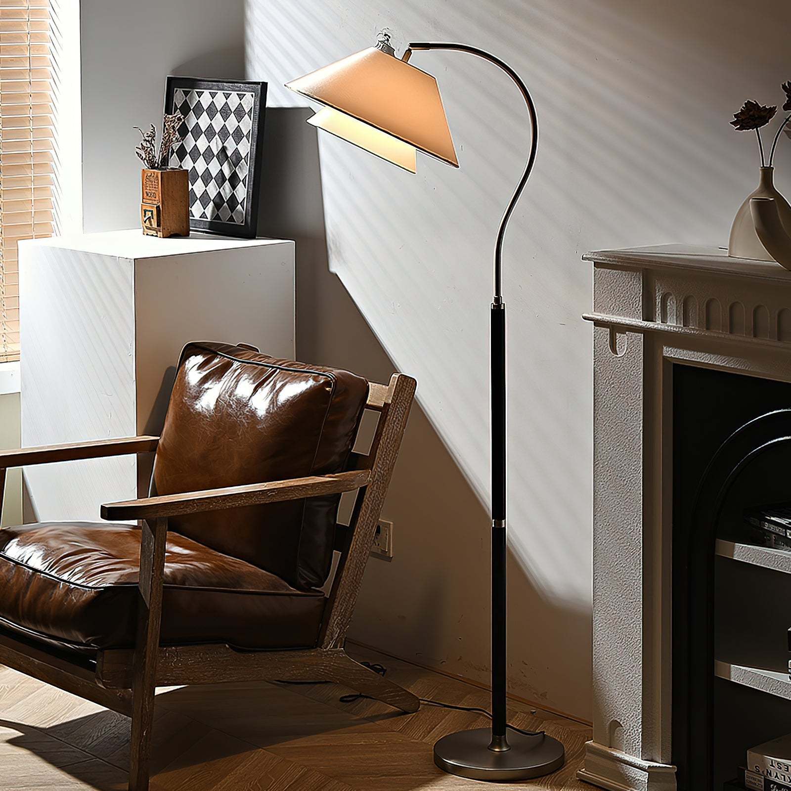 Okave Floor Lamp