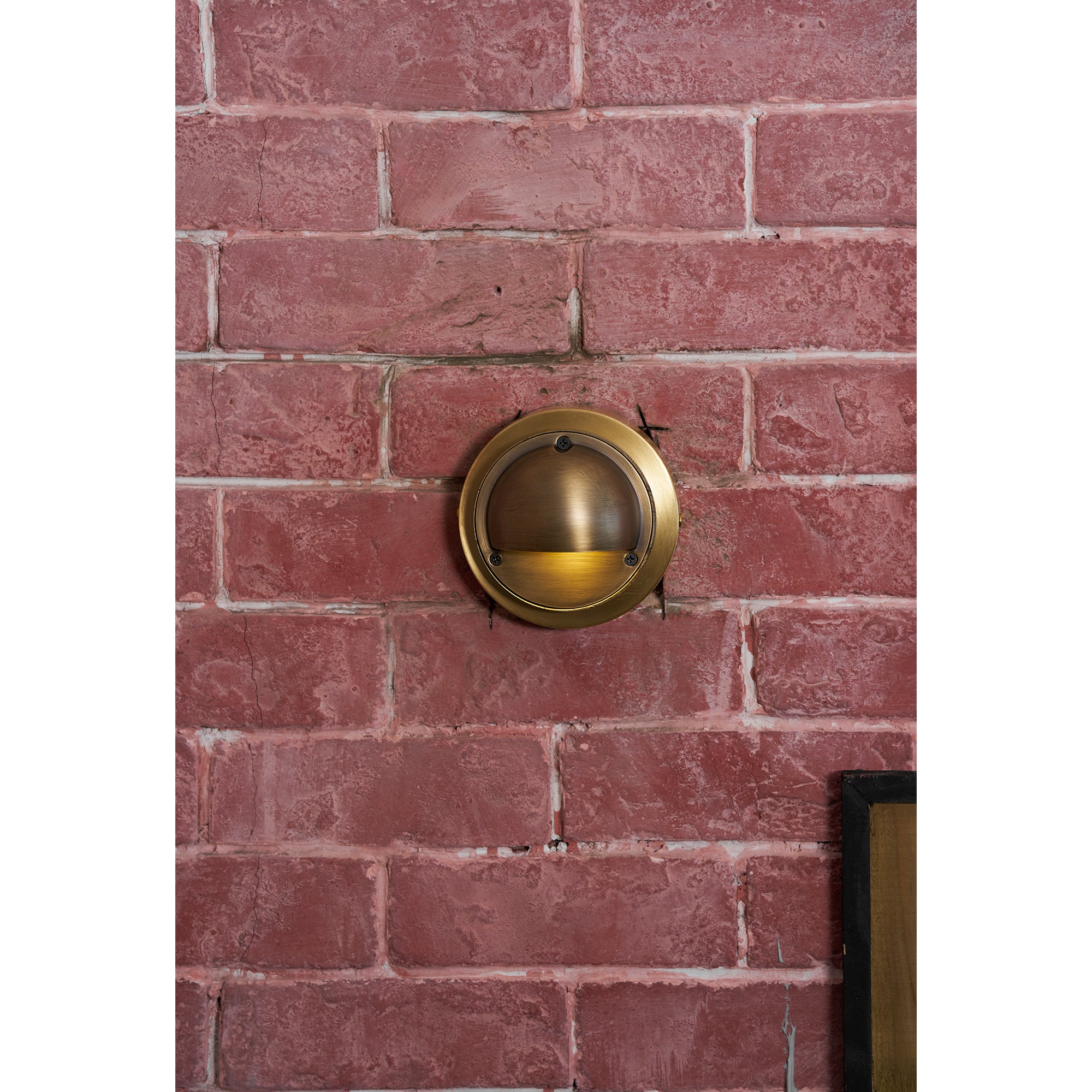 Fennis Outdoor Wall Light