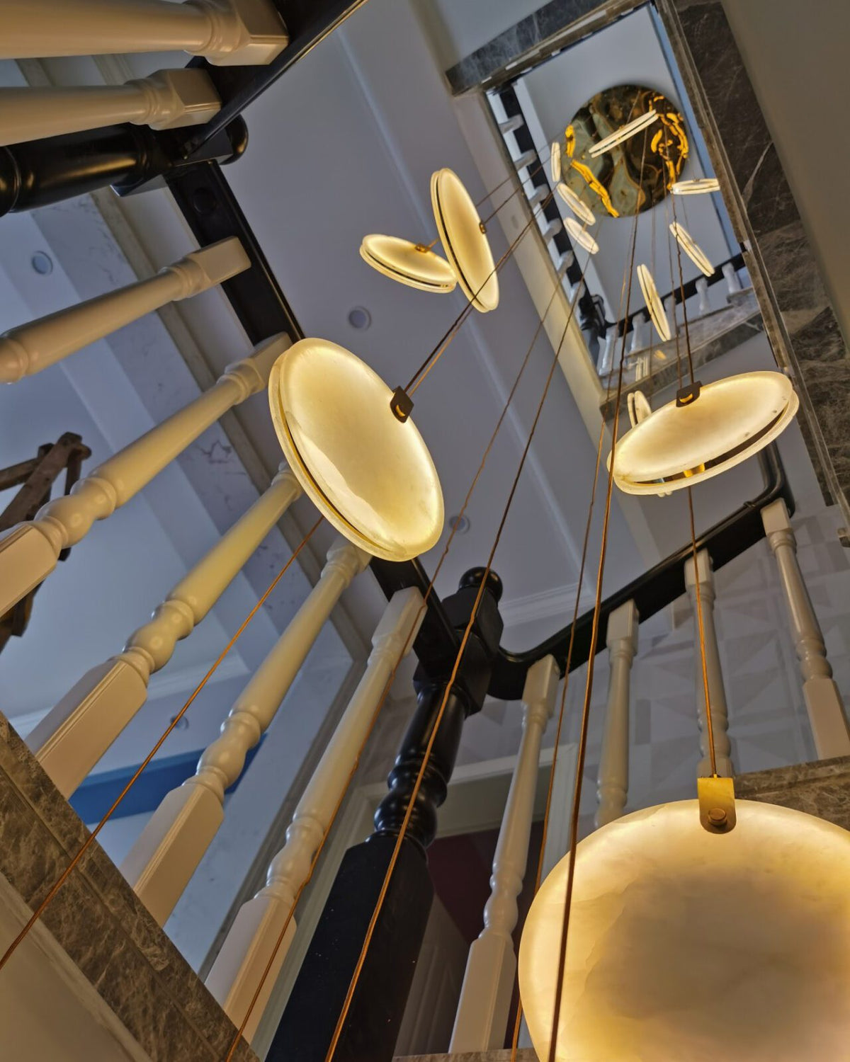 Hayleyna Geometric Pendant Light