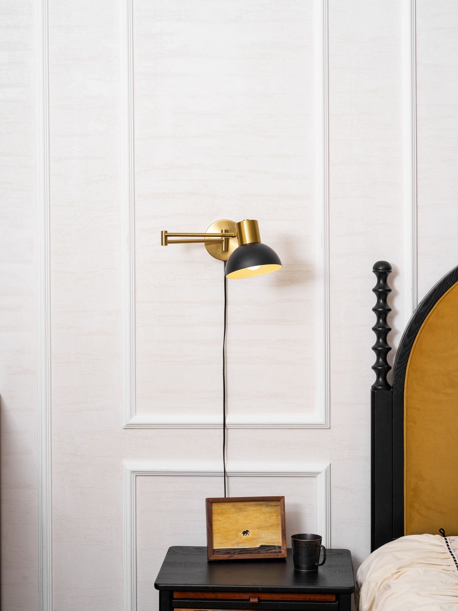 Paxdenko Adjustable Wall Light