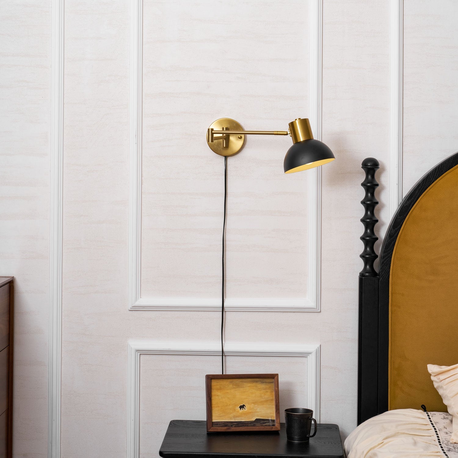 Paxdenko Adjustable Wall Light