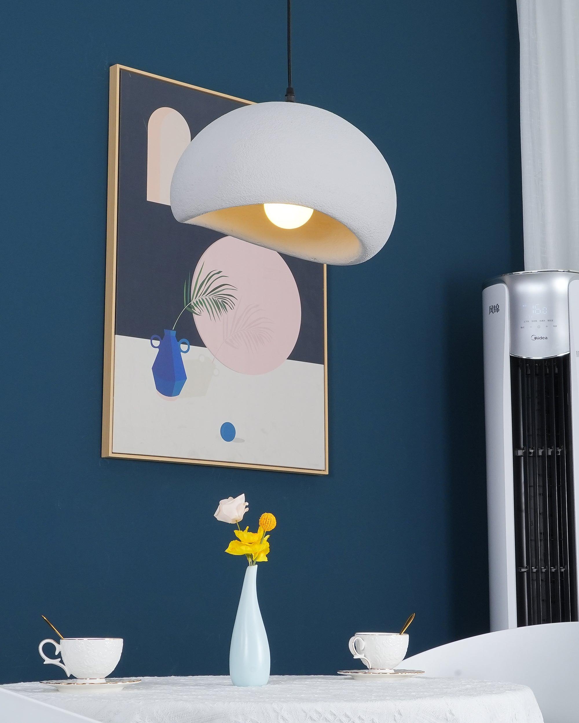 Noave Pendant Light