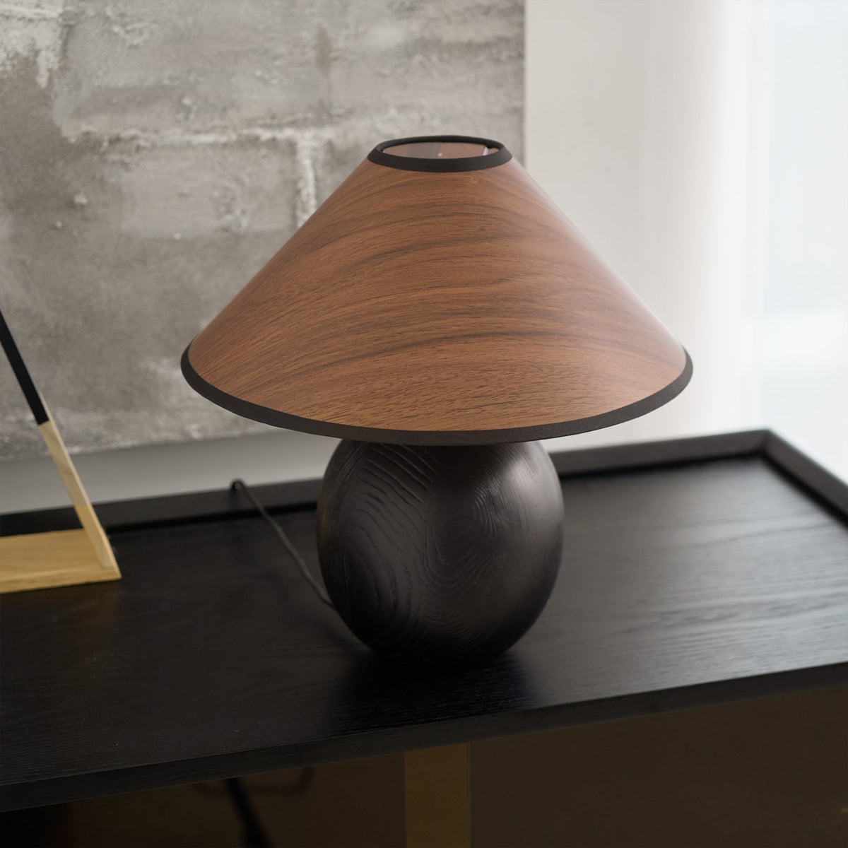 Corelko Table Lamp