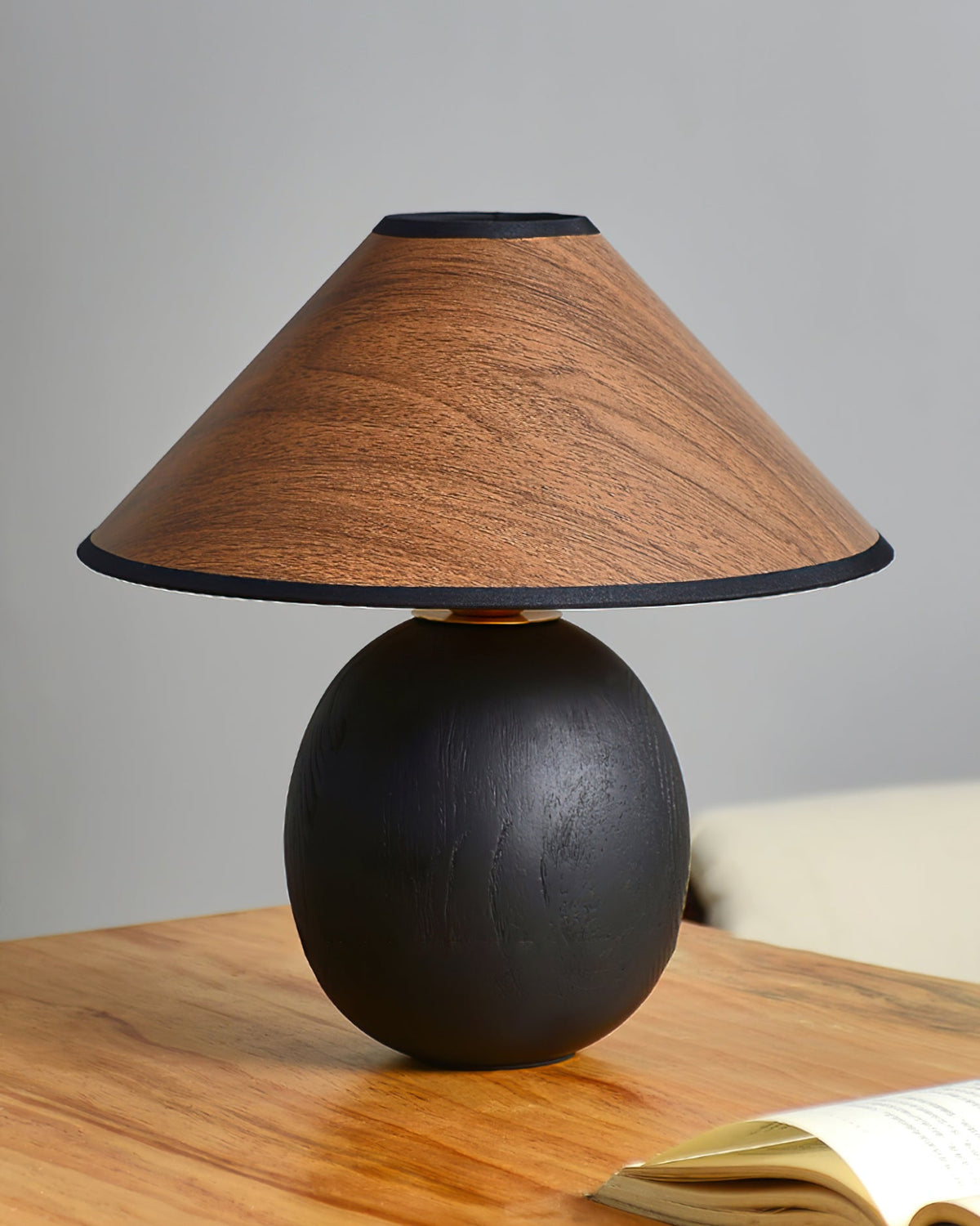 Corelko Table Lamp