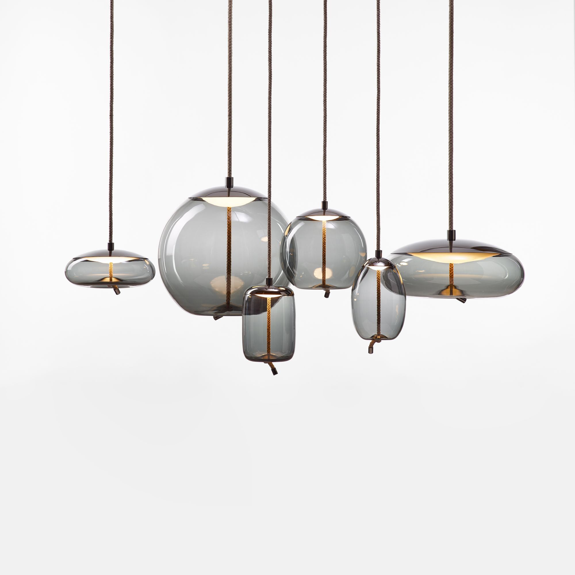 Arino Globe Pendant Light