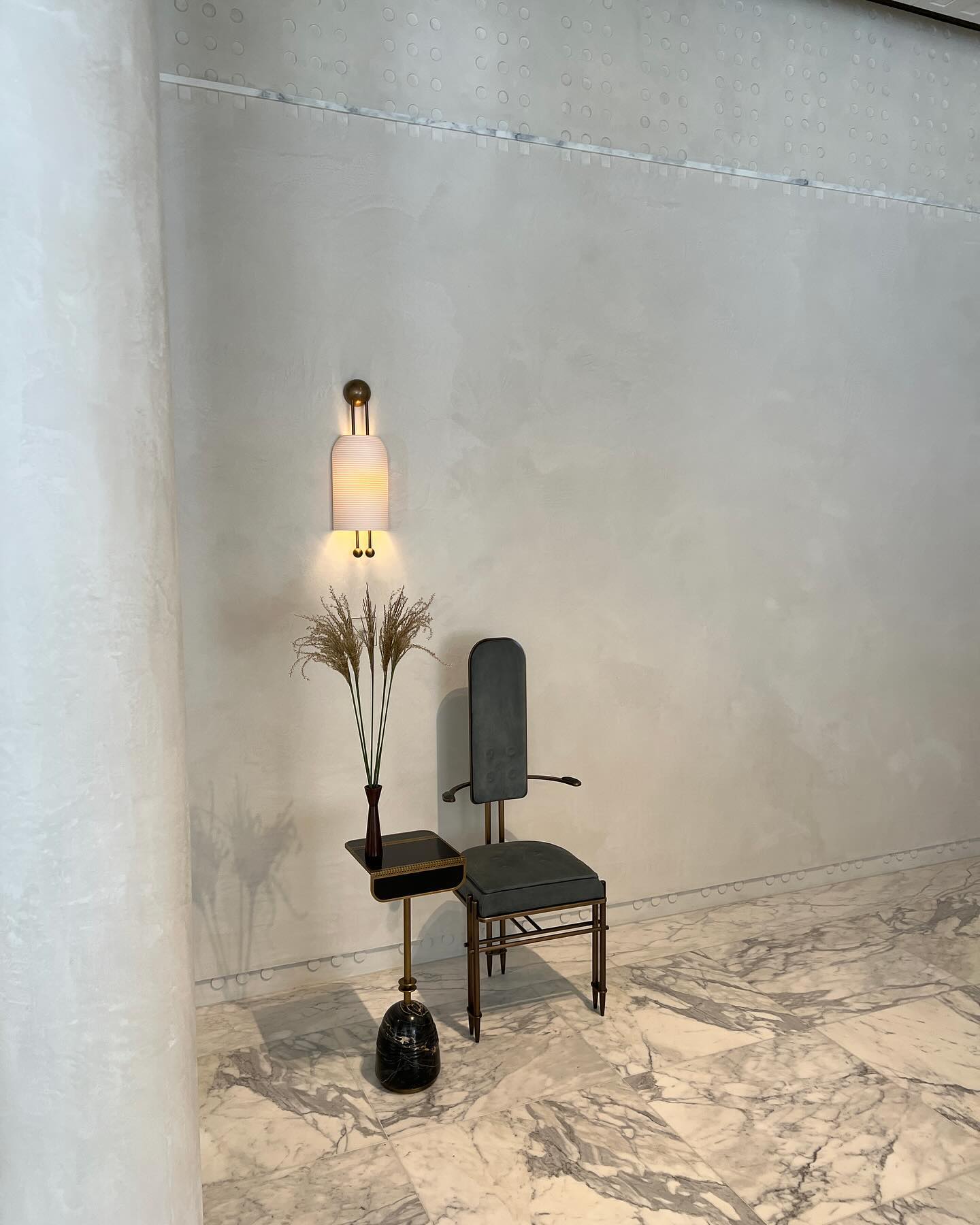 Sorave Ribbed Wall Light