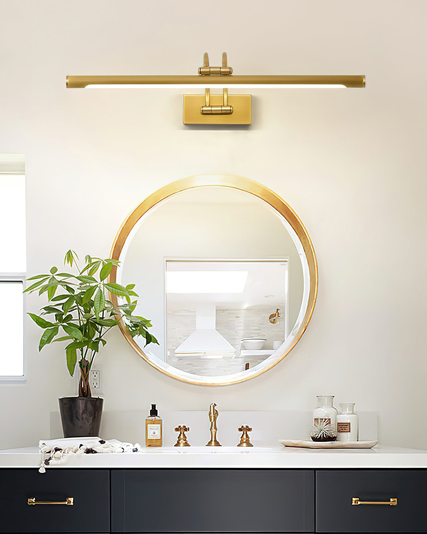 Lexanus Linear Wall Light
