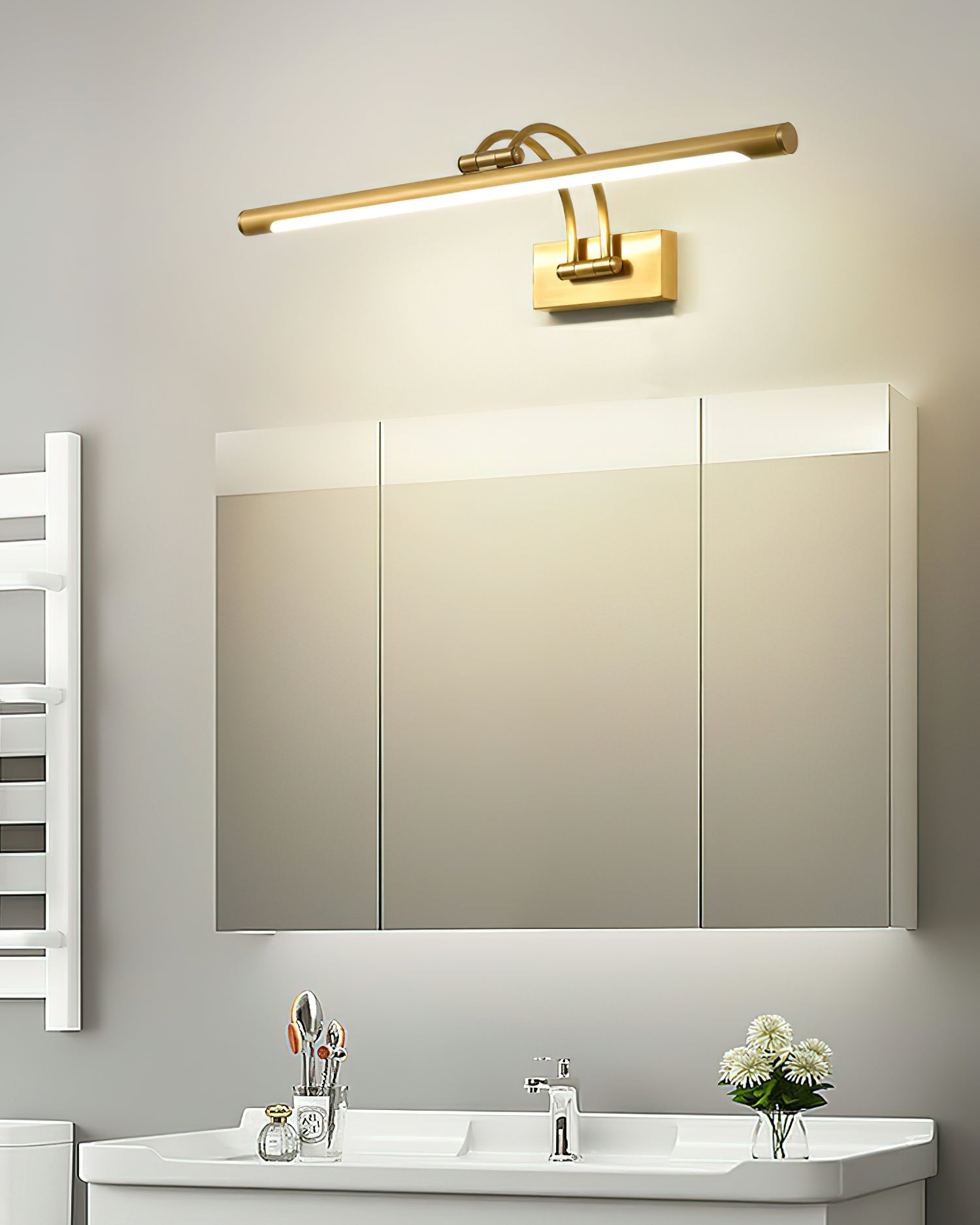 Lexanus Linear Wall Light