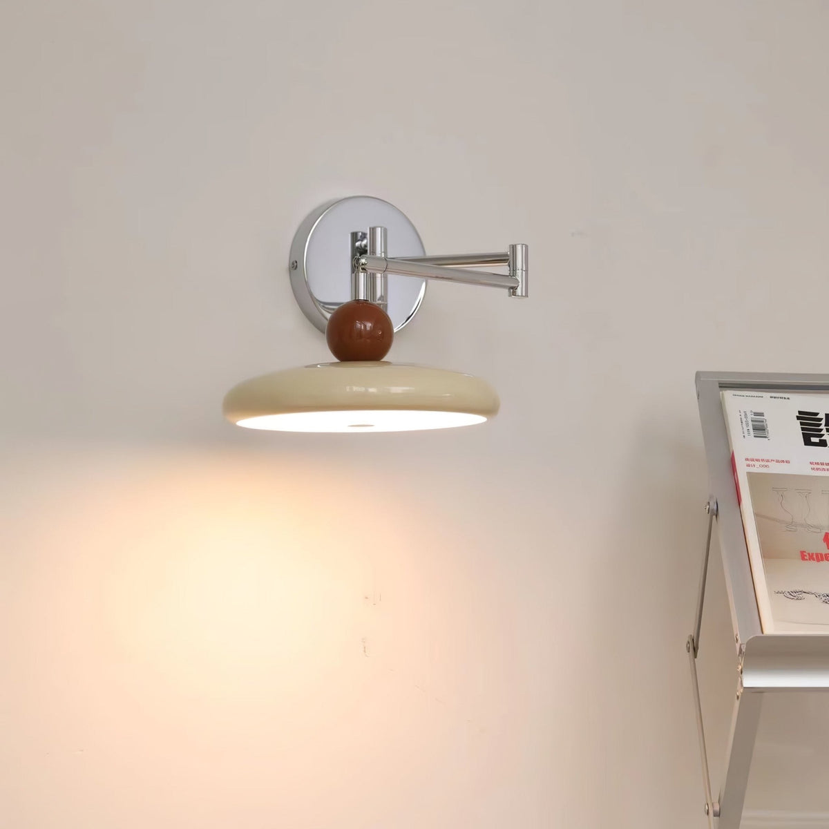 Lola Swing Arm Wall Lamp – detail 5