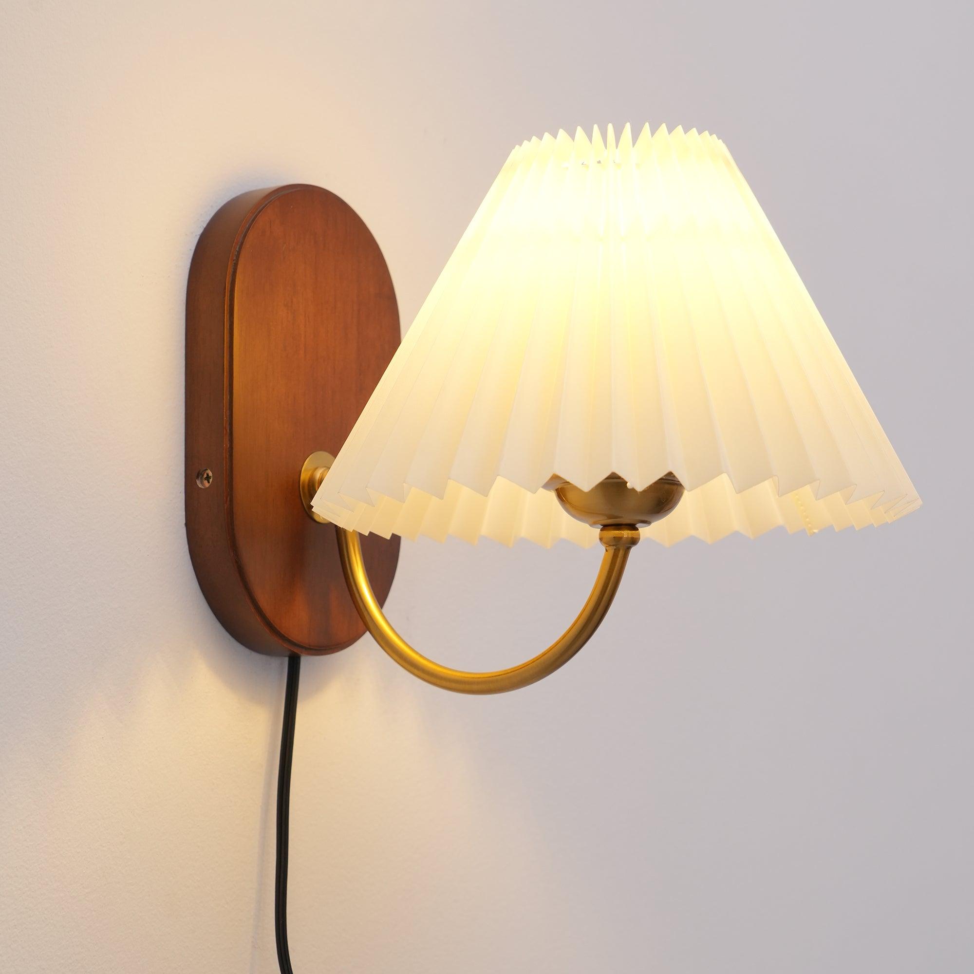 Quinialin Wall Light