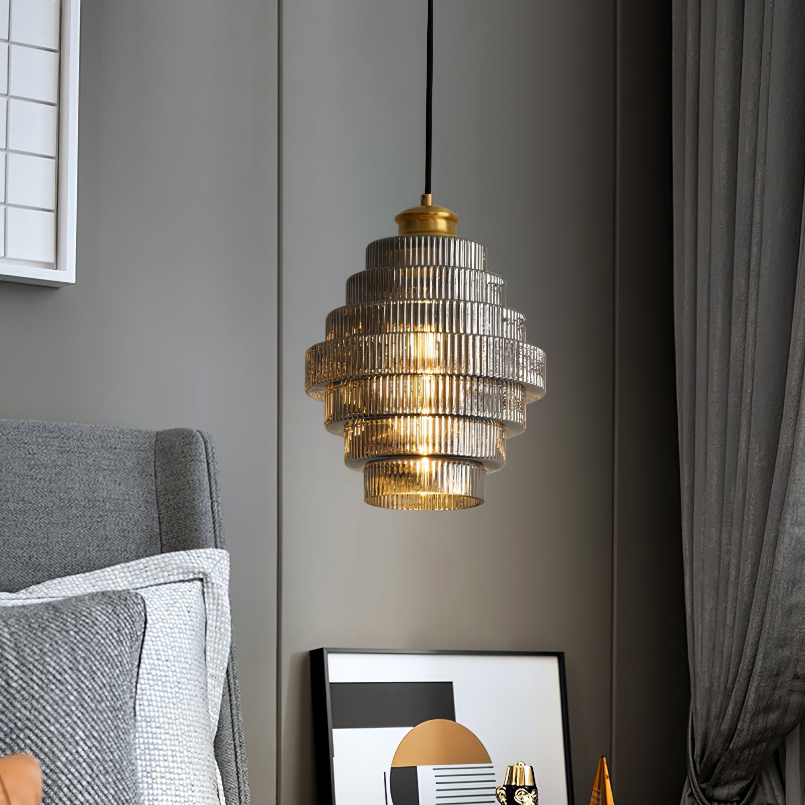Wiolan Ribbed Pendant Light