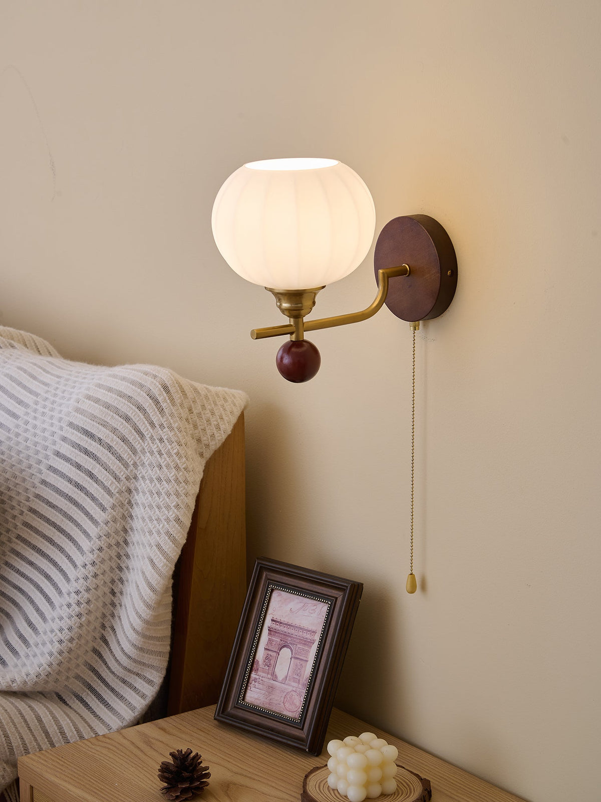 Lumea Crest Wall Lamp – detail 16