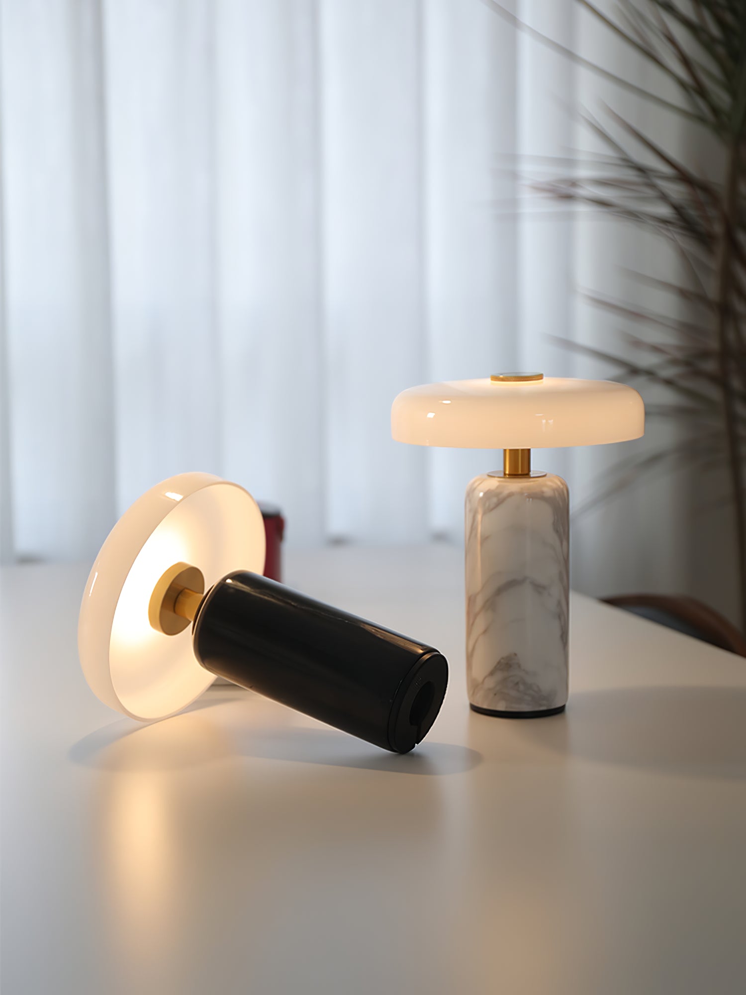 Sagean Marble Table Lamp
