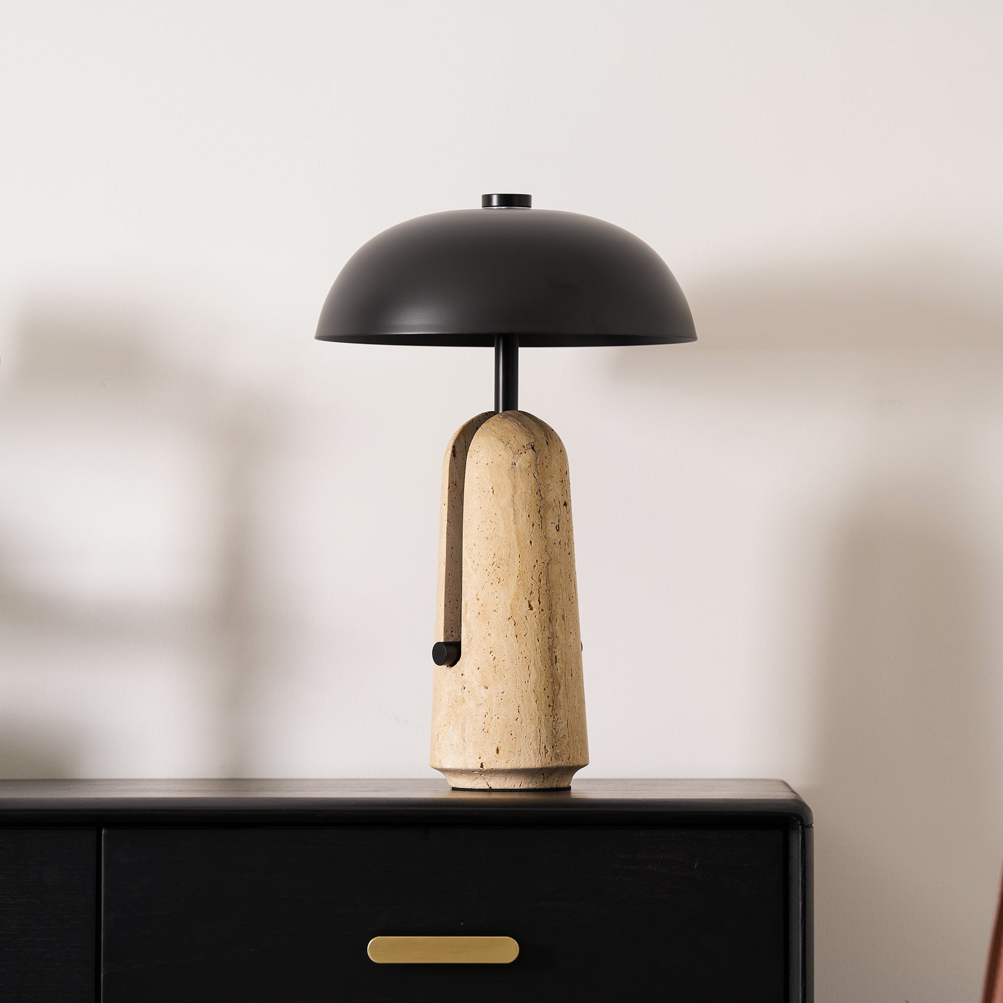 Coveliyn Table Lamp