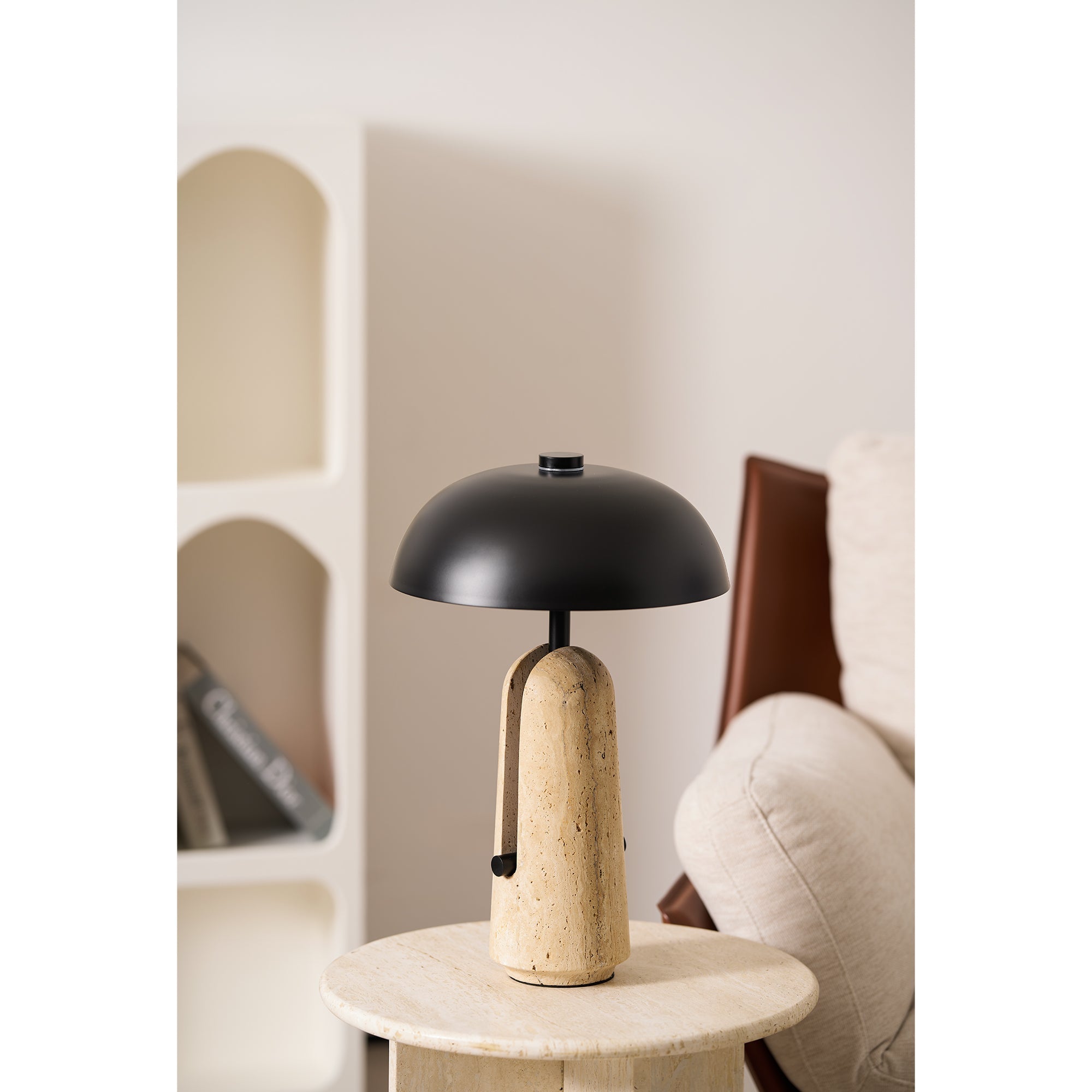 Coveliyn Table Lamp