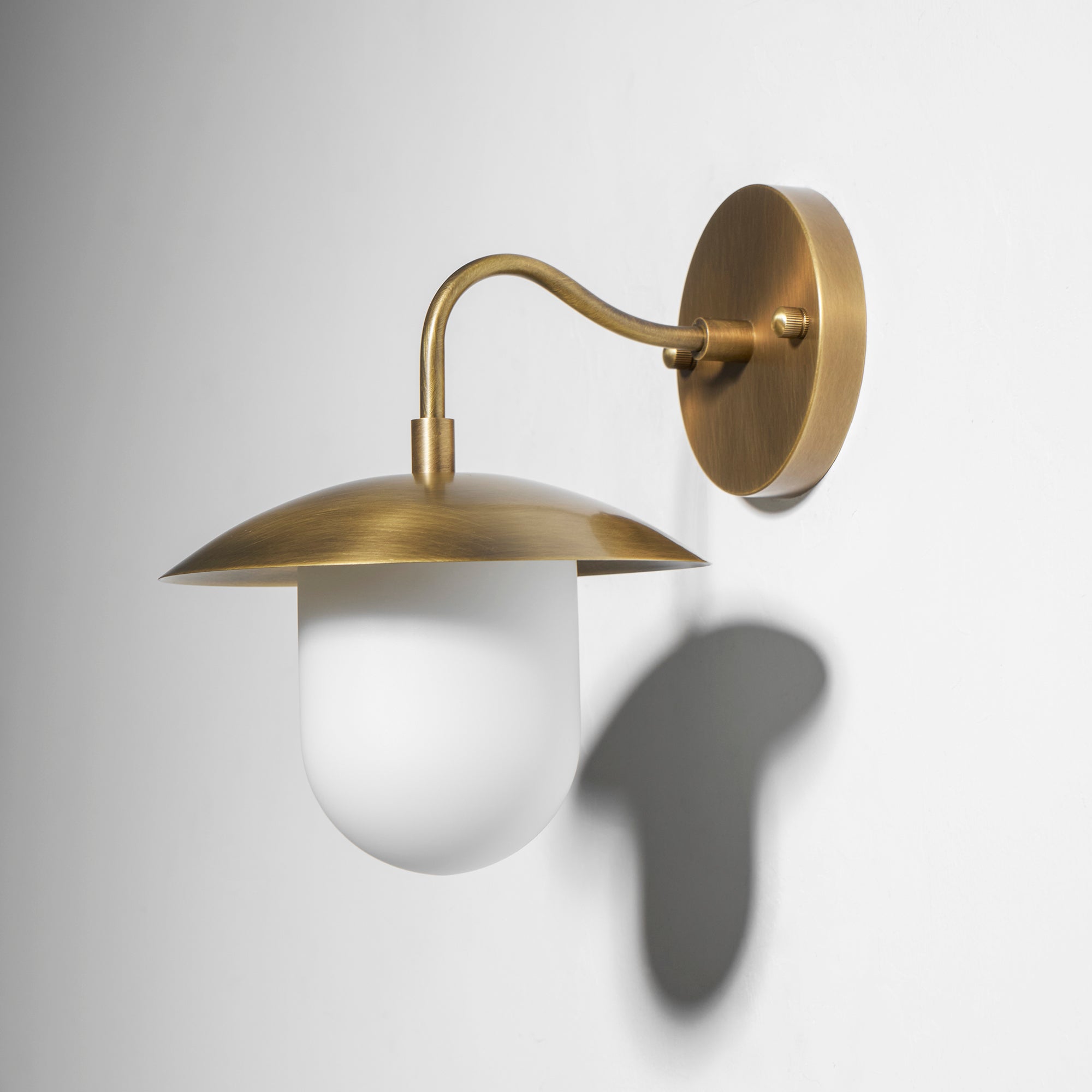 Roley Wall Light
