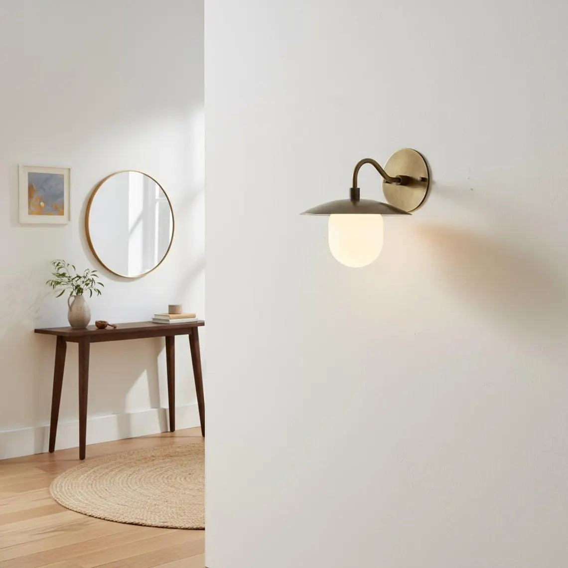 Roley Wall Light