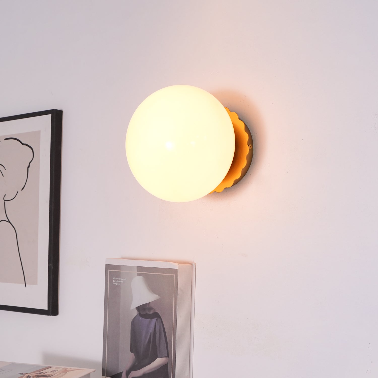Cayvial Modern Wall Light