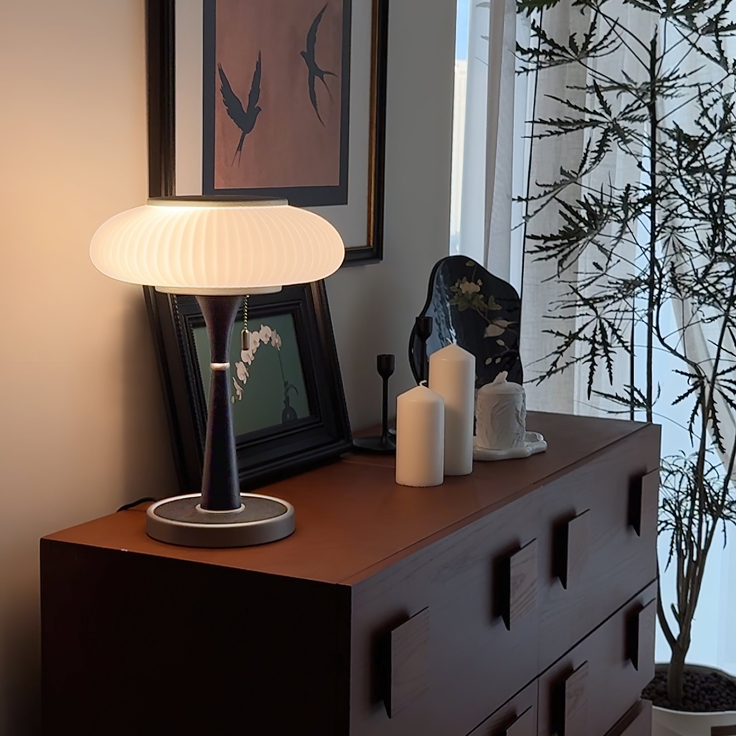 Motesku Table Lamp