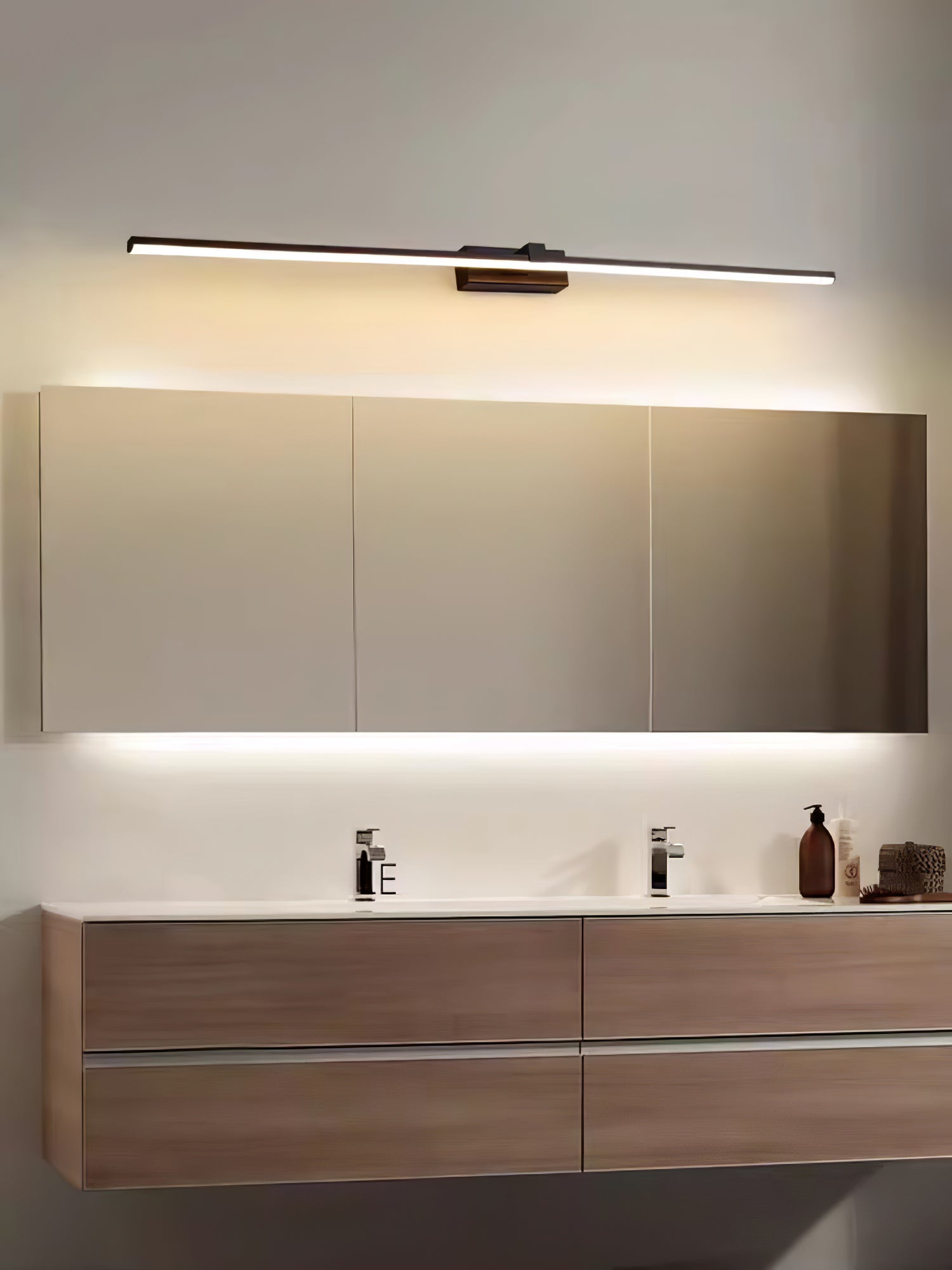 Ivymarro Linear Wall Light