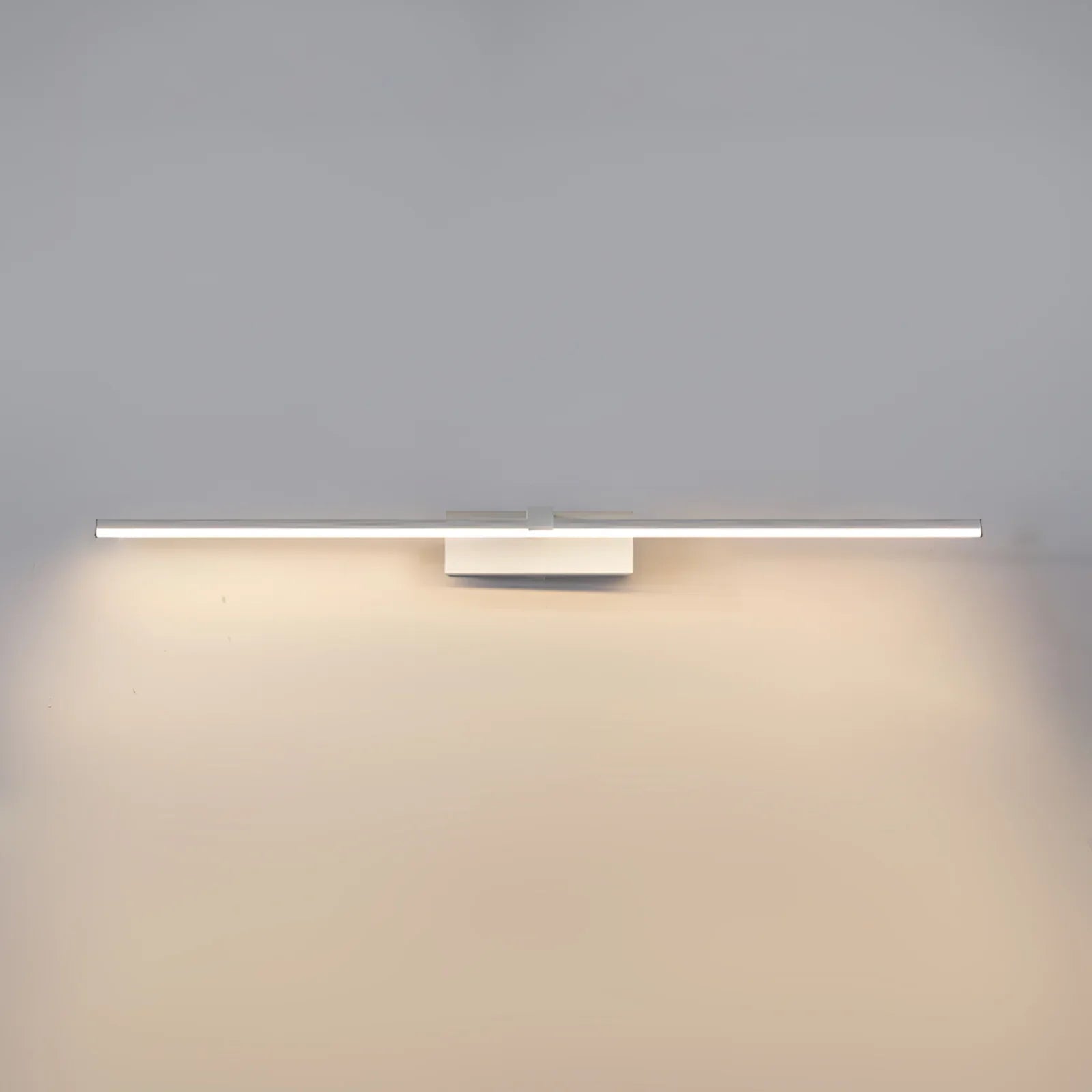 Loyeko Linear Wall Light