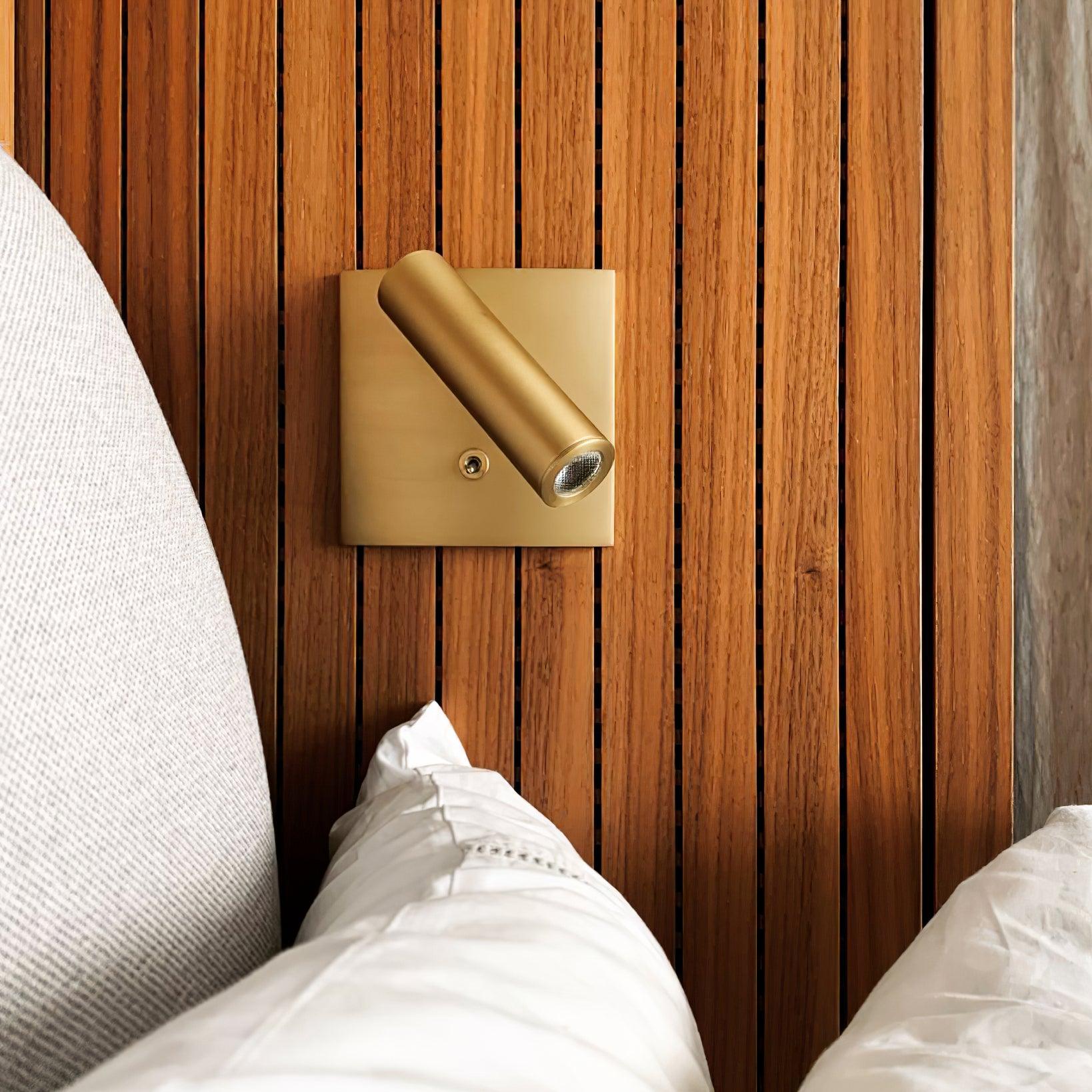 Synona Square Wall Reading Light