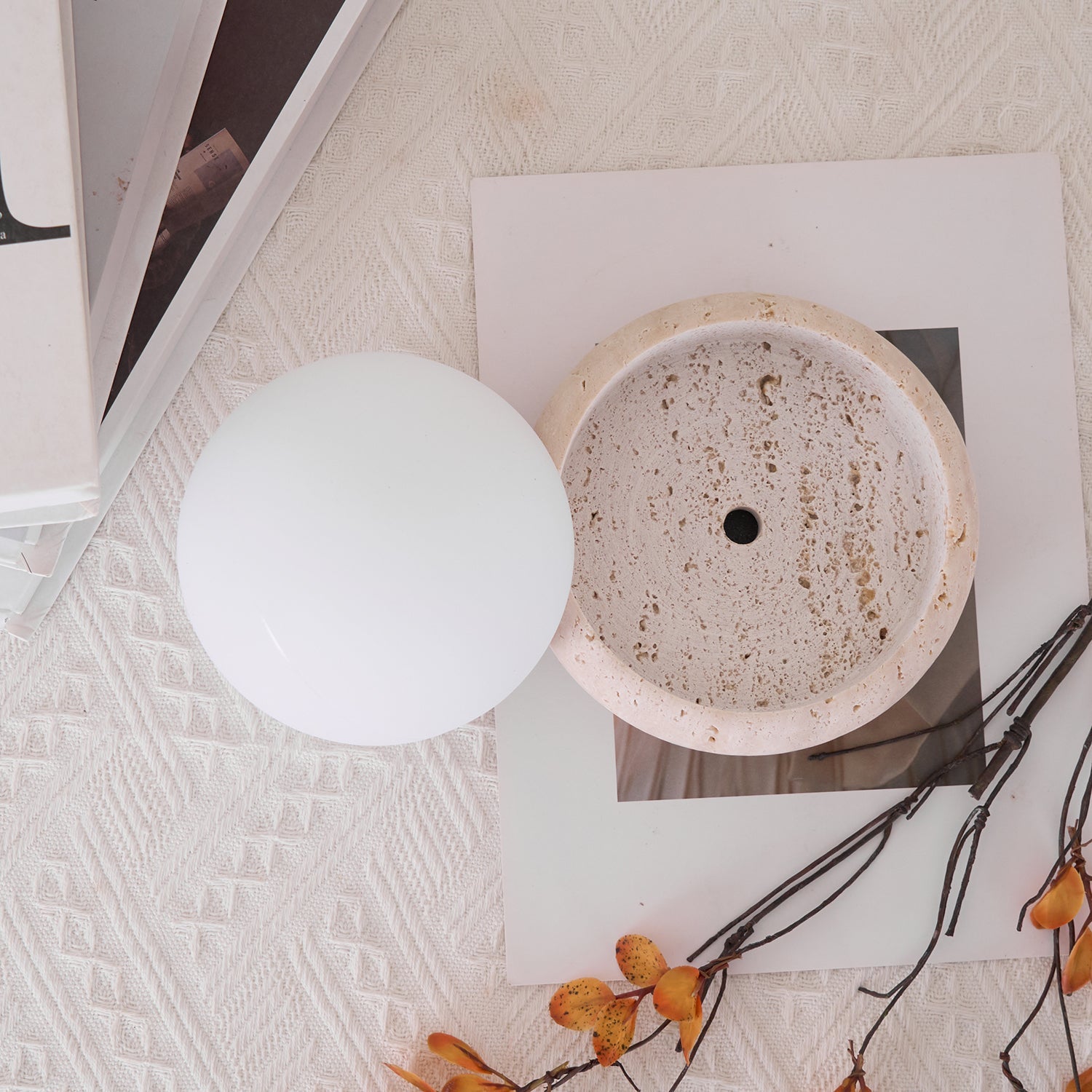 Miraelal Table Lamp