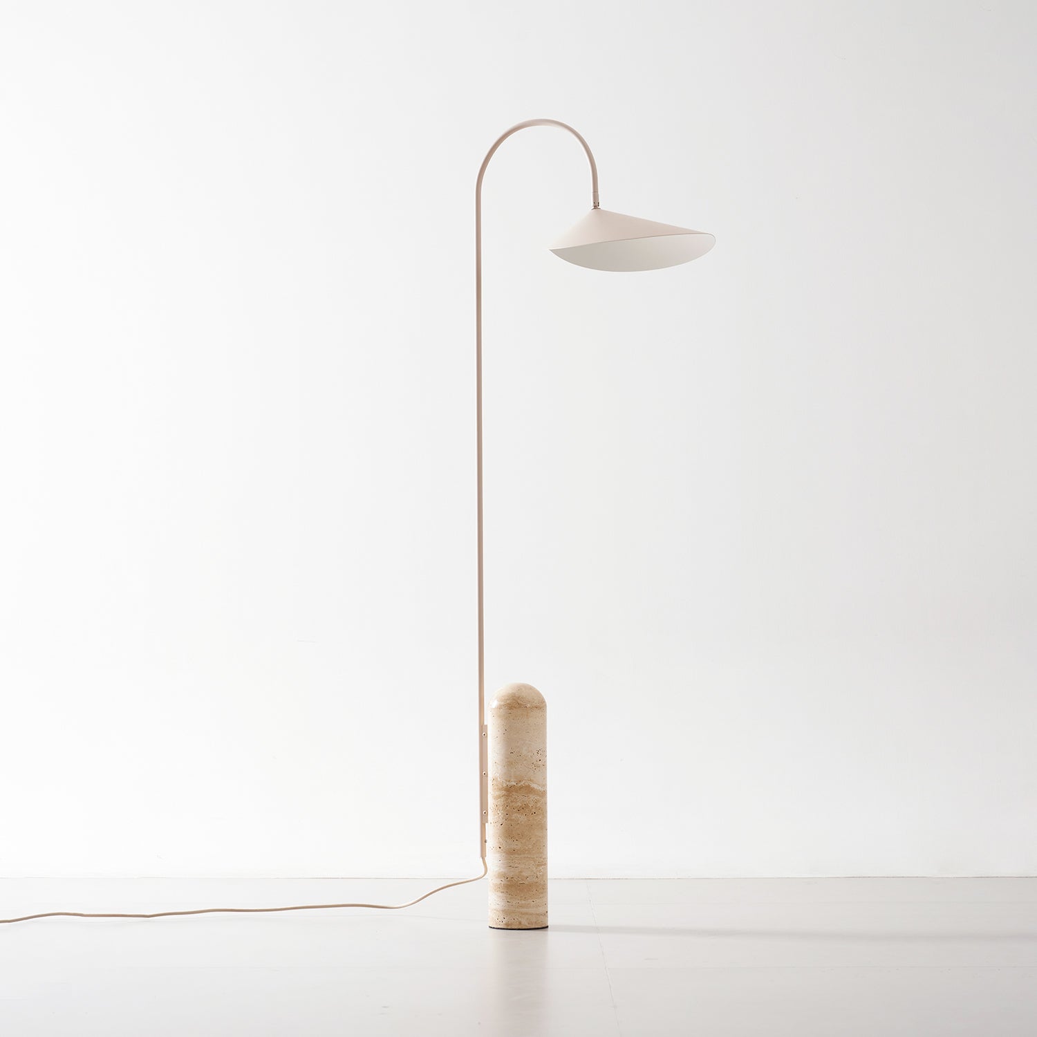 Sageeka Minimalist Floor Lamp
