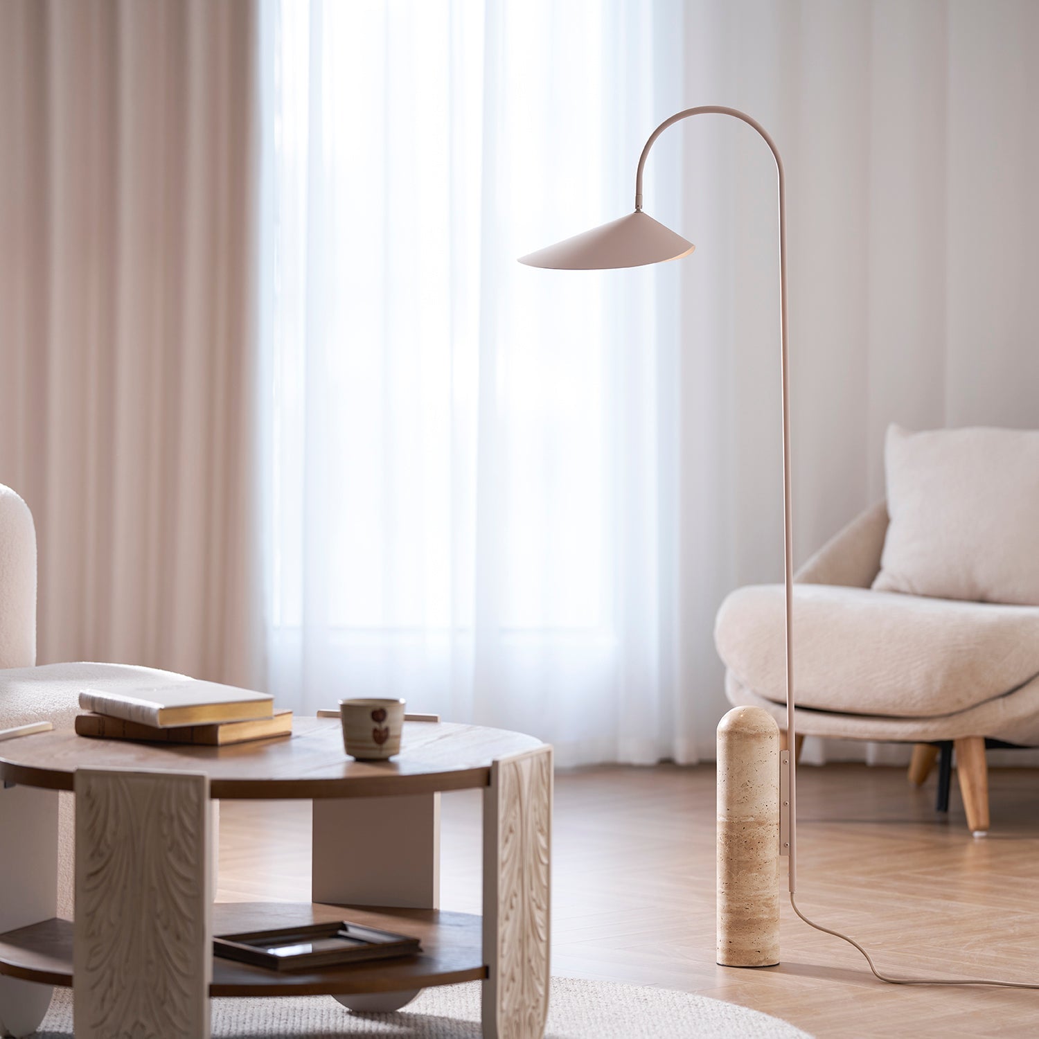 Sageeka Minimalist Floor Lamp