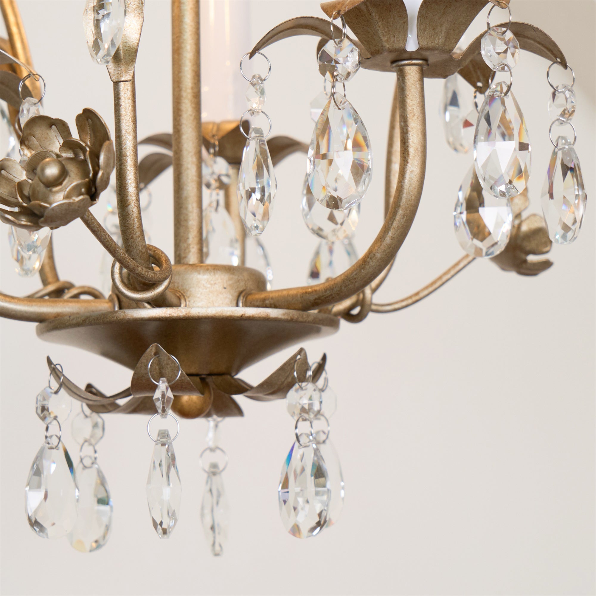 Mavuna Vintage Chandelier