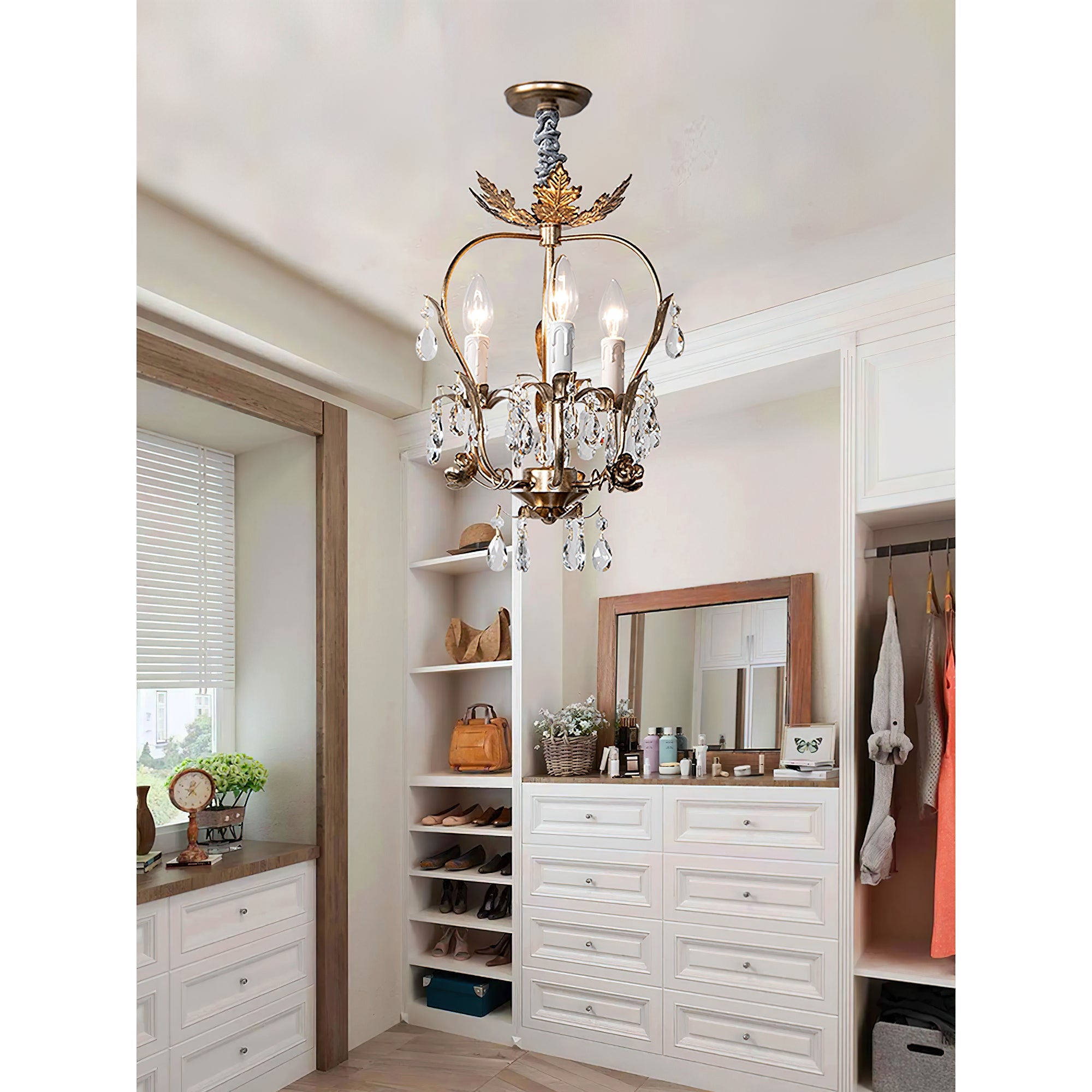 Mavuna Vintage Chandelier