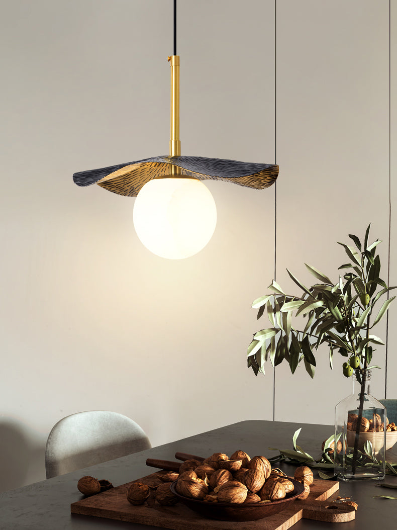 Haleve Pendant Light
