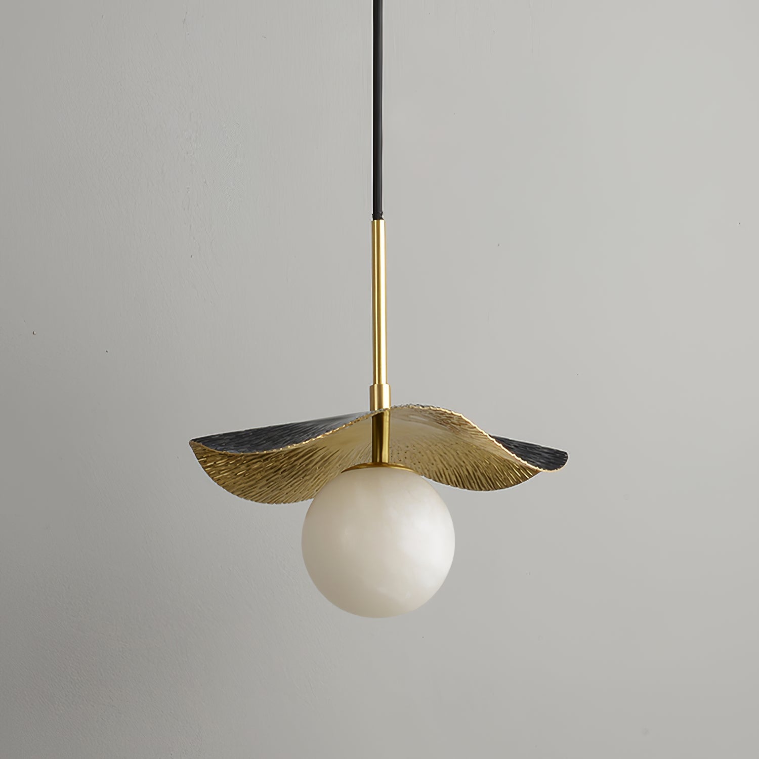 Haleve Pendant Light