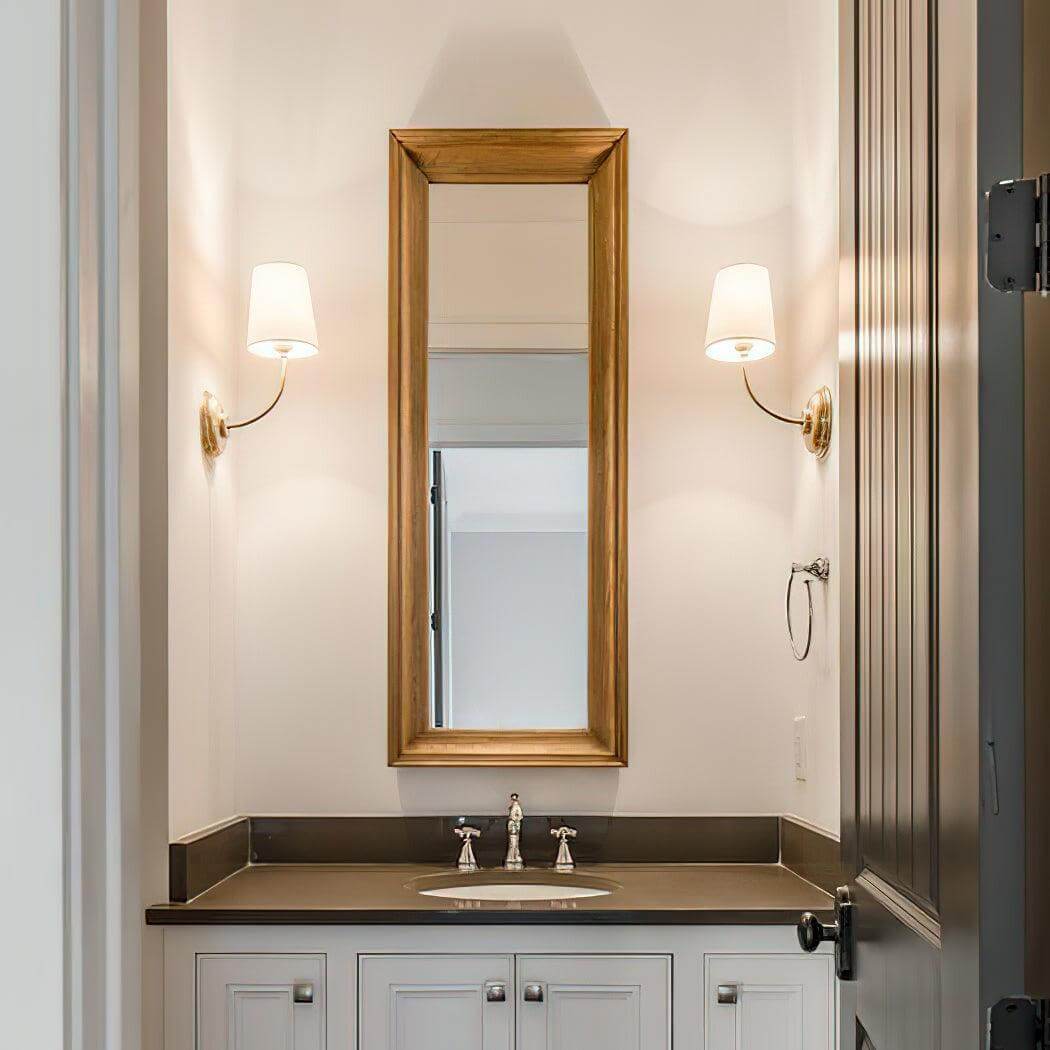 Reefva Wall Light