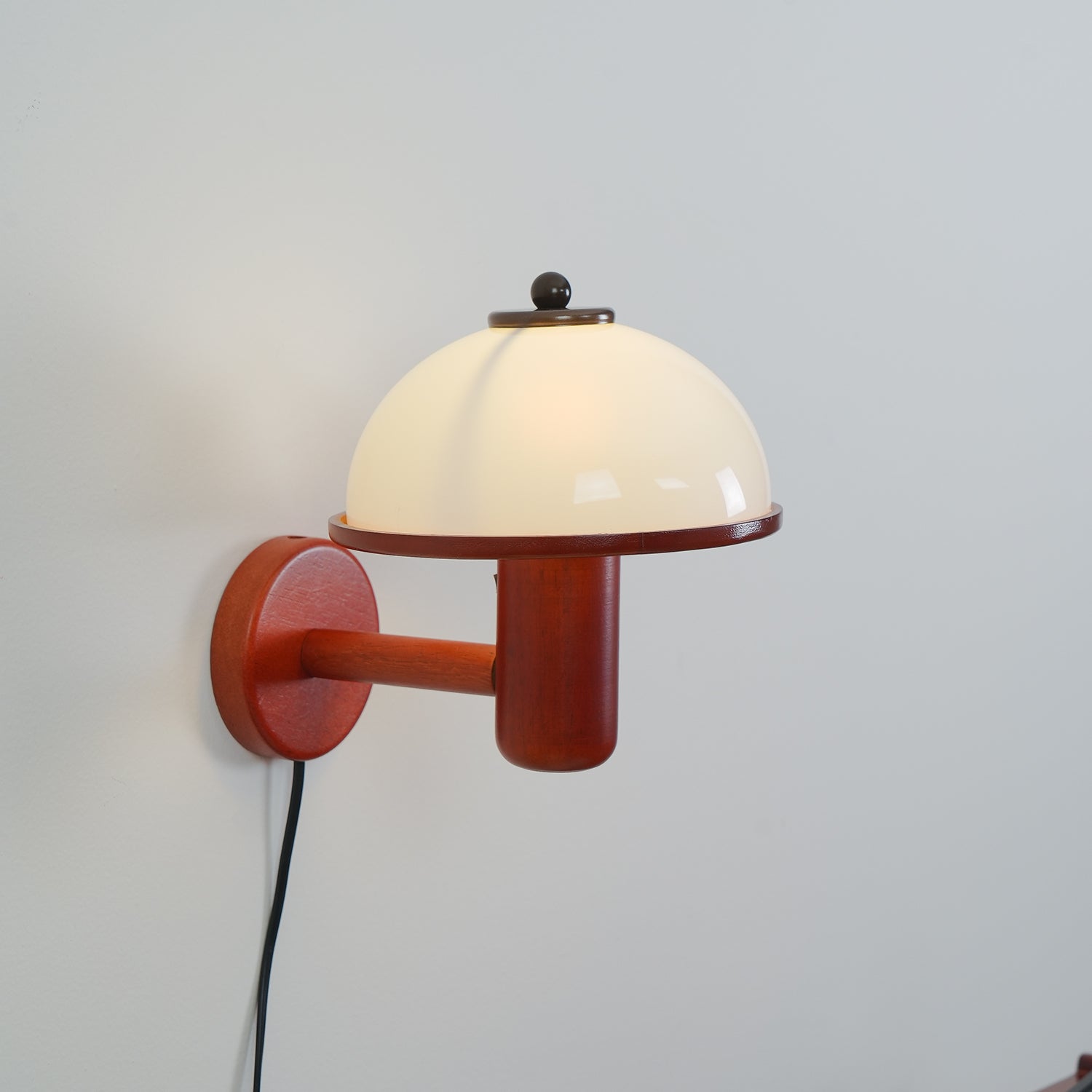 Arlyn Mushroom Wall Light