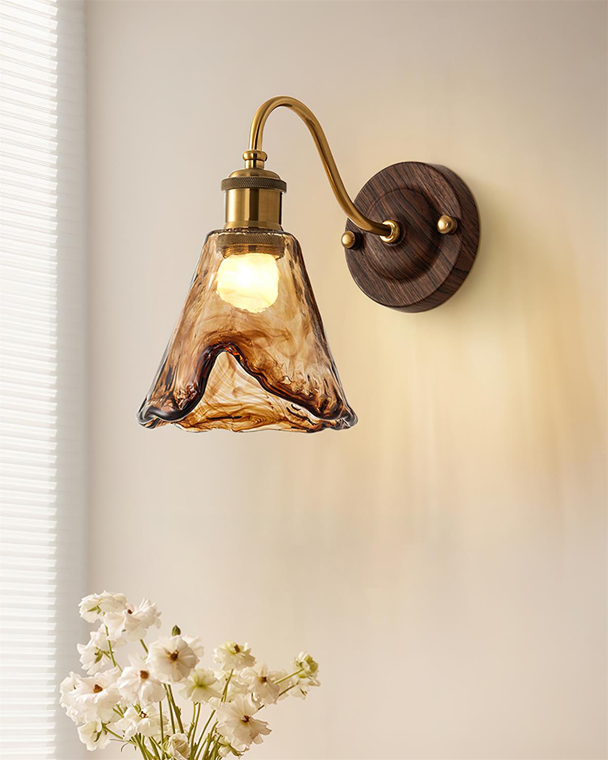 Reefaya Outdoor Wall Light