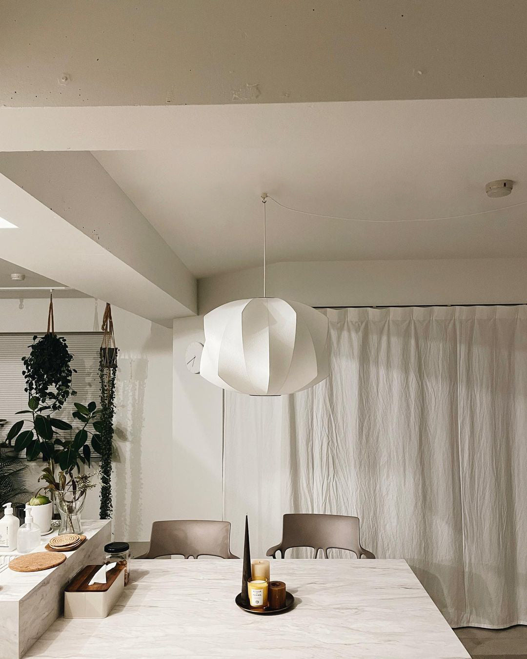 Liori Bubble Pendant Light