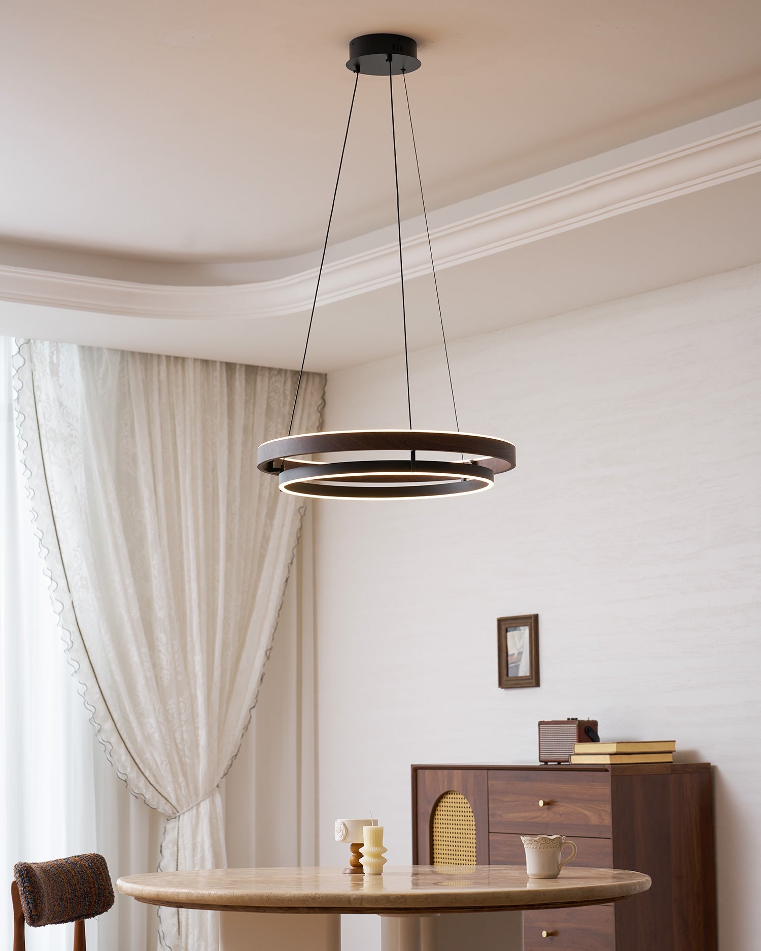 Arcorra Modern Chandelier