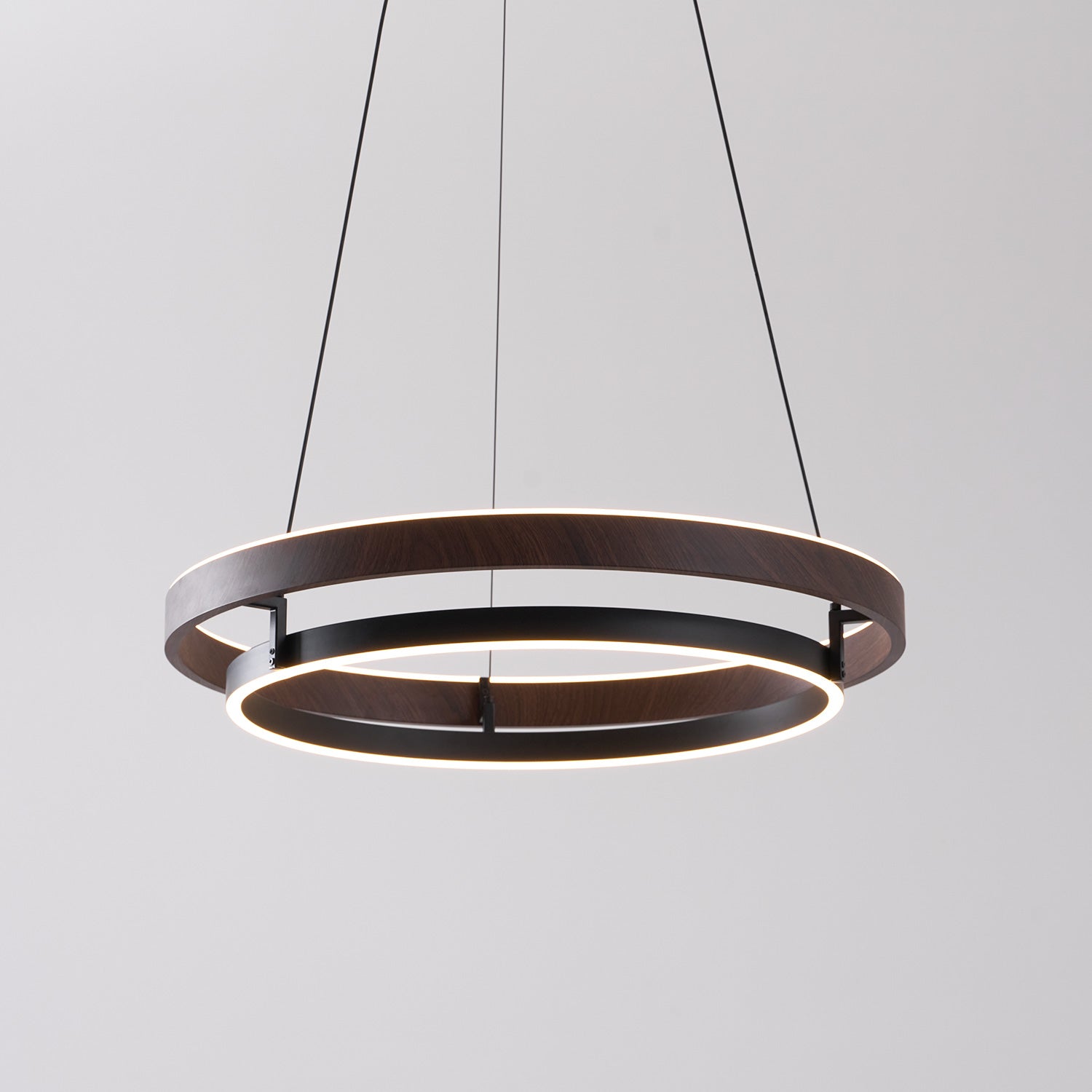 Arcorra Modern Chandelier