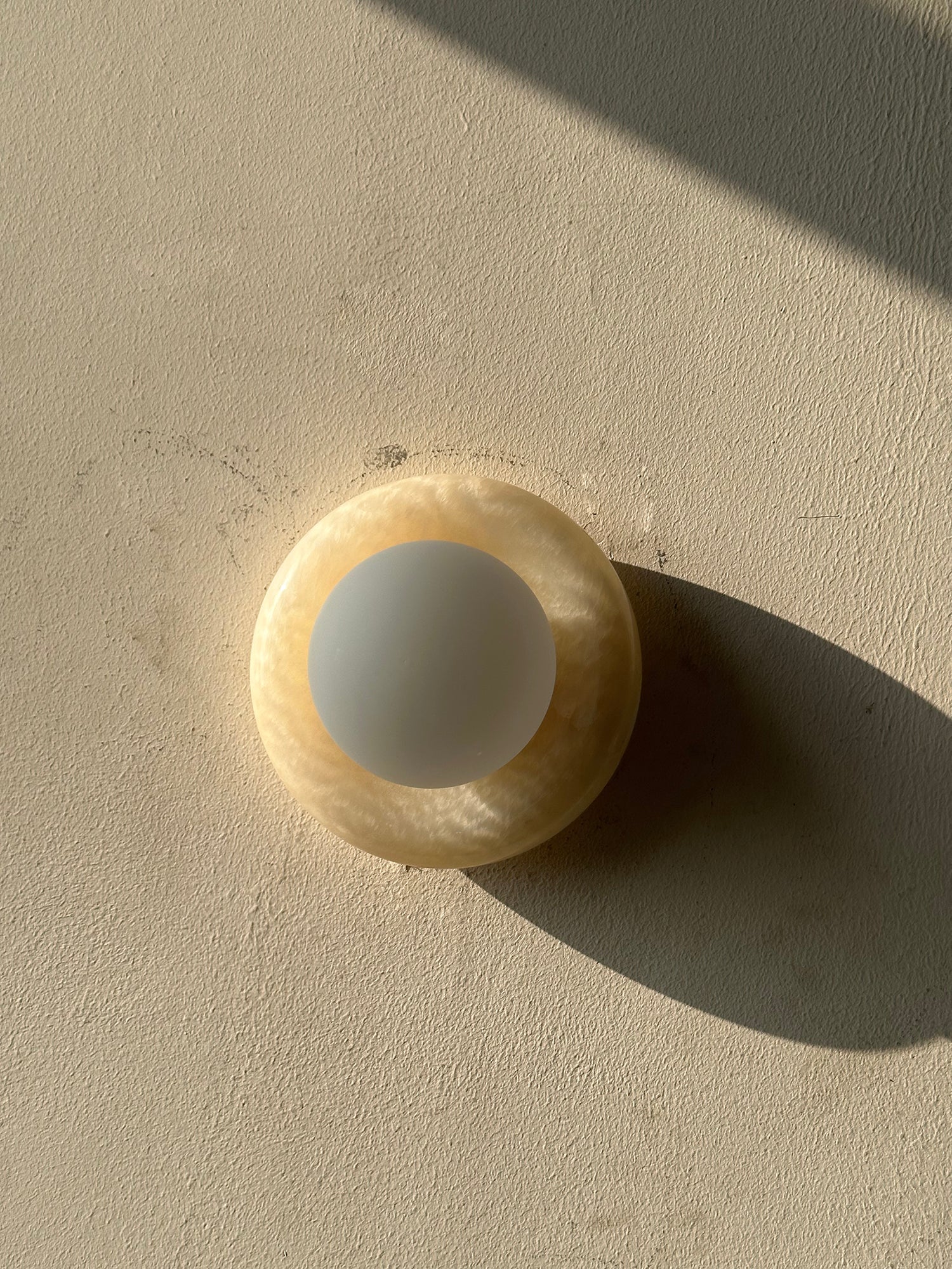 Wyno Wall Light
